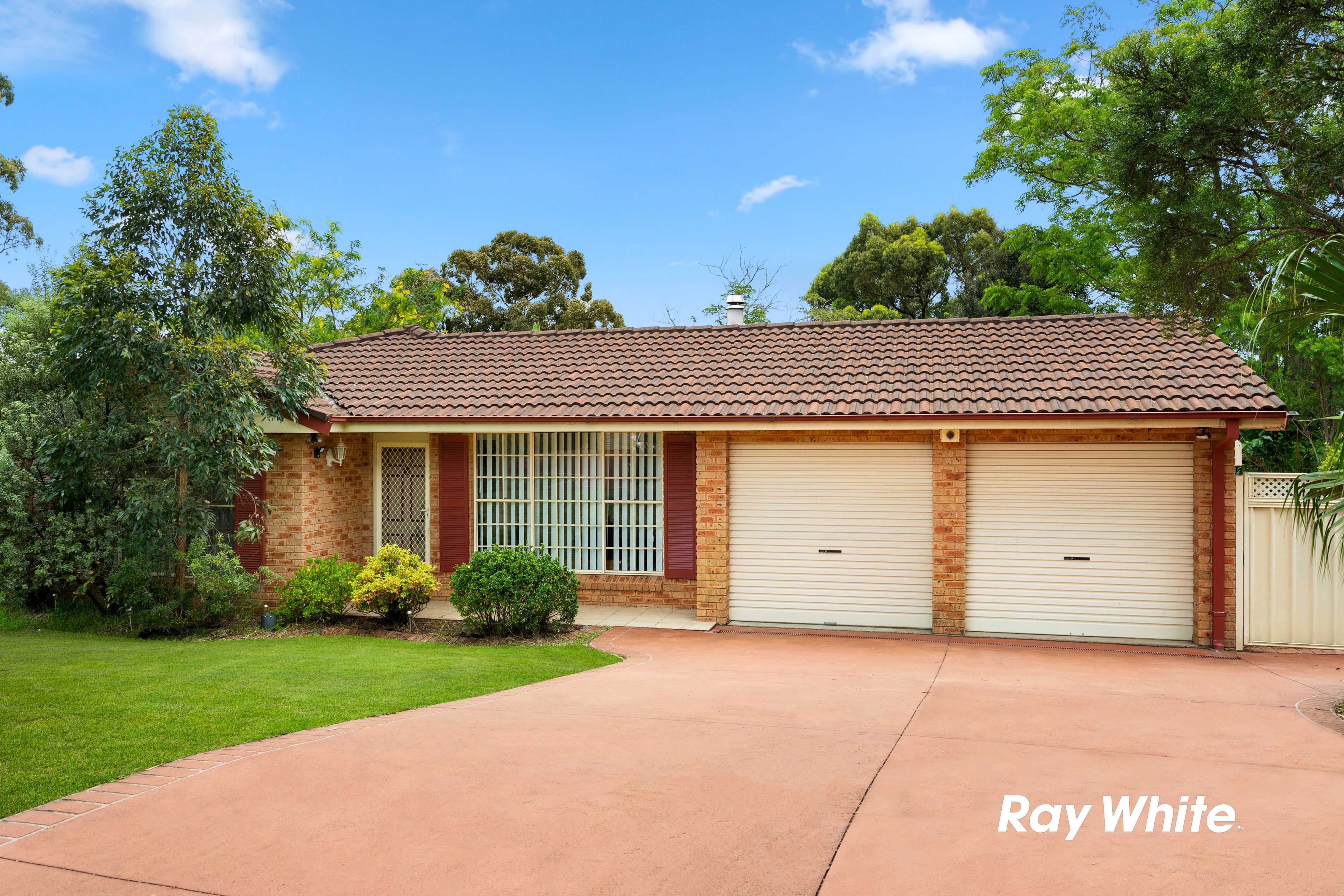 7 Erna Place, Quakers Hill NSW 2763
