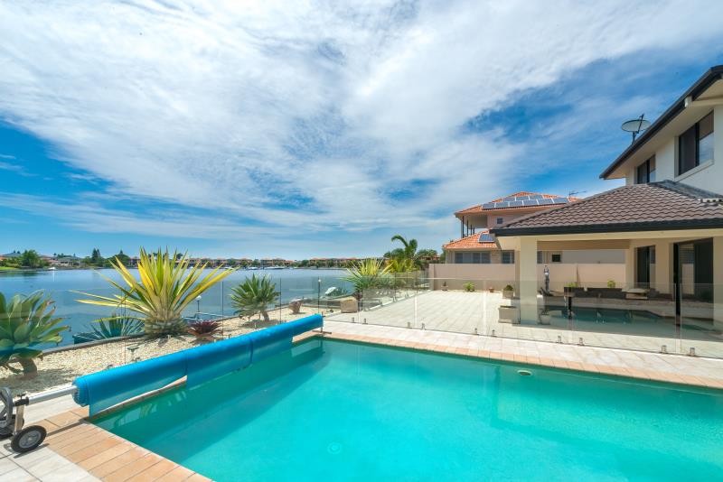 12 Calmwater Crescent, Helensvale, QLD 4212