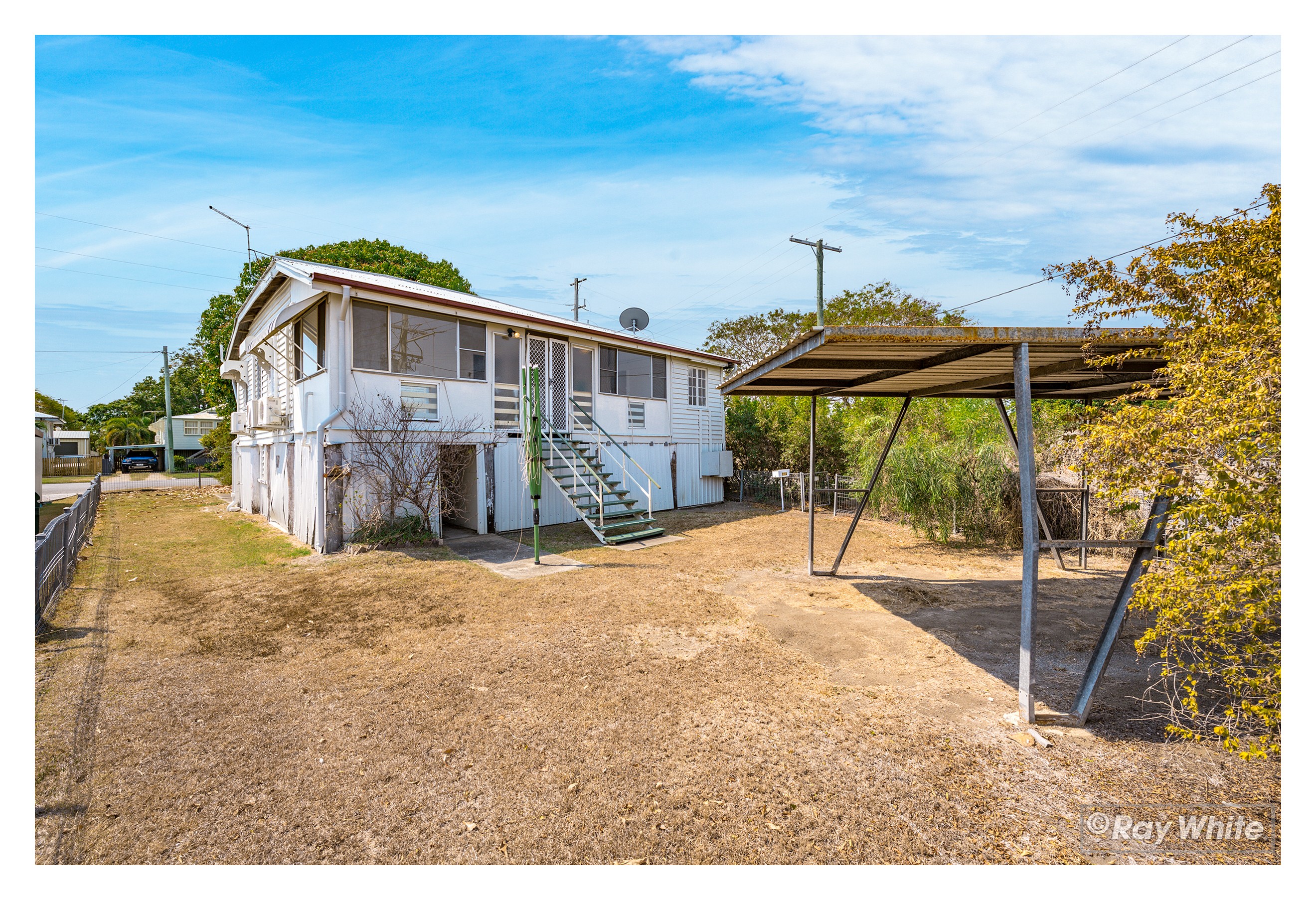 4 Edgar Street, Park Avenue, QLD 4701