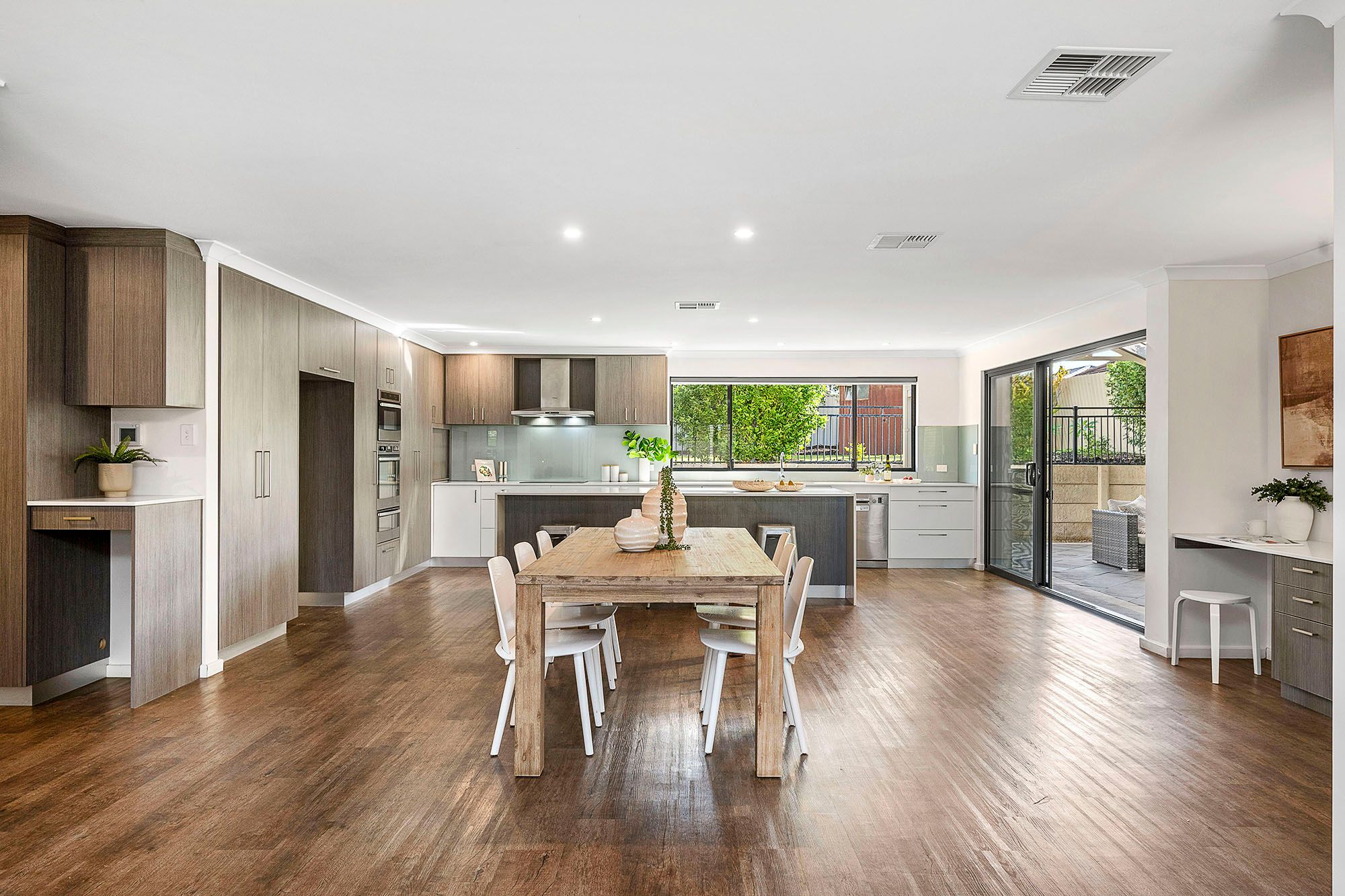 3 Cripps Court, Duncraig, WA 6023