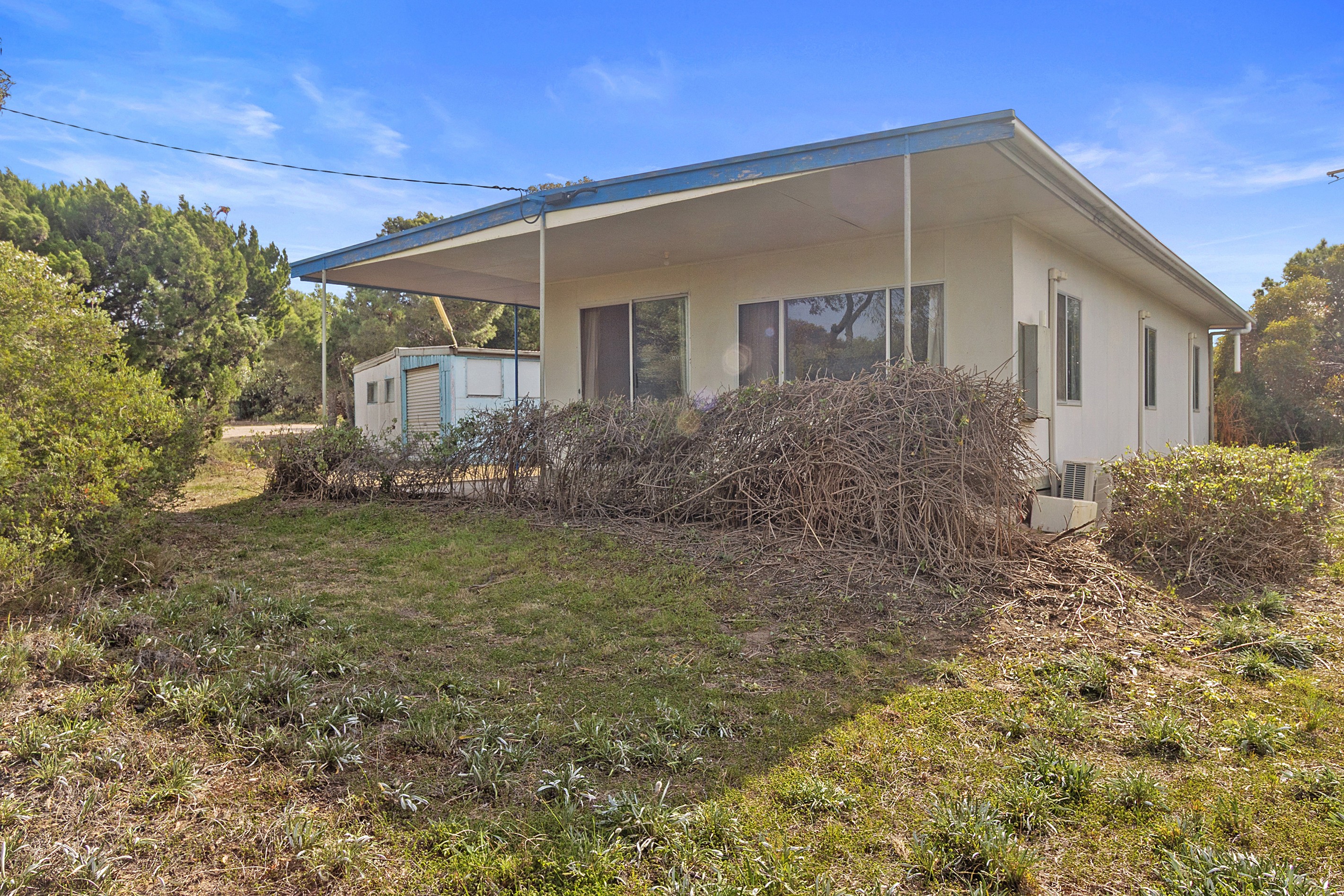 1 Endeavour Drive, PORT JULIA, SA 5580