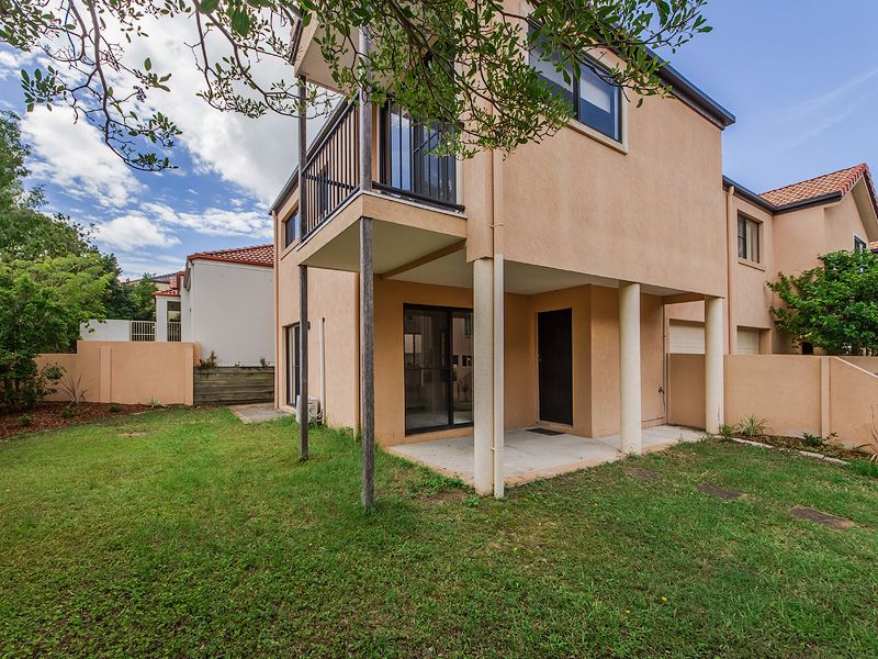 11/14 Gammon Drive, Varsity Lakes, QLD 4227