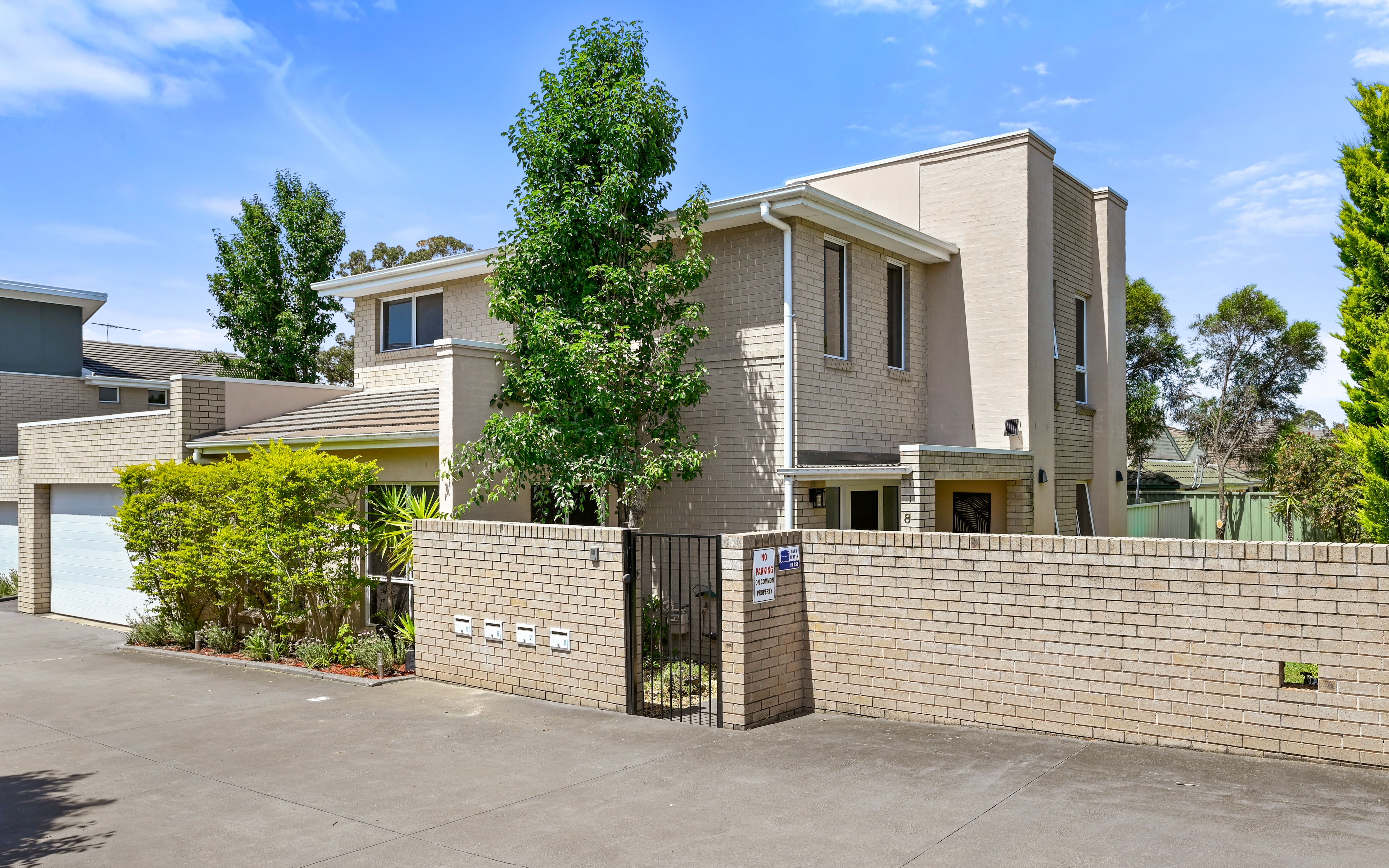 73 The Lakes Drive, Glenmore Park NSW 2745