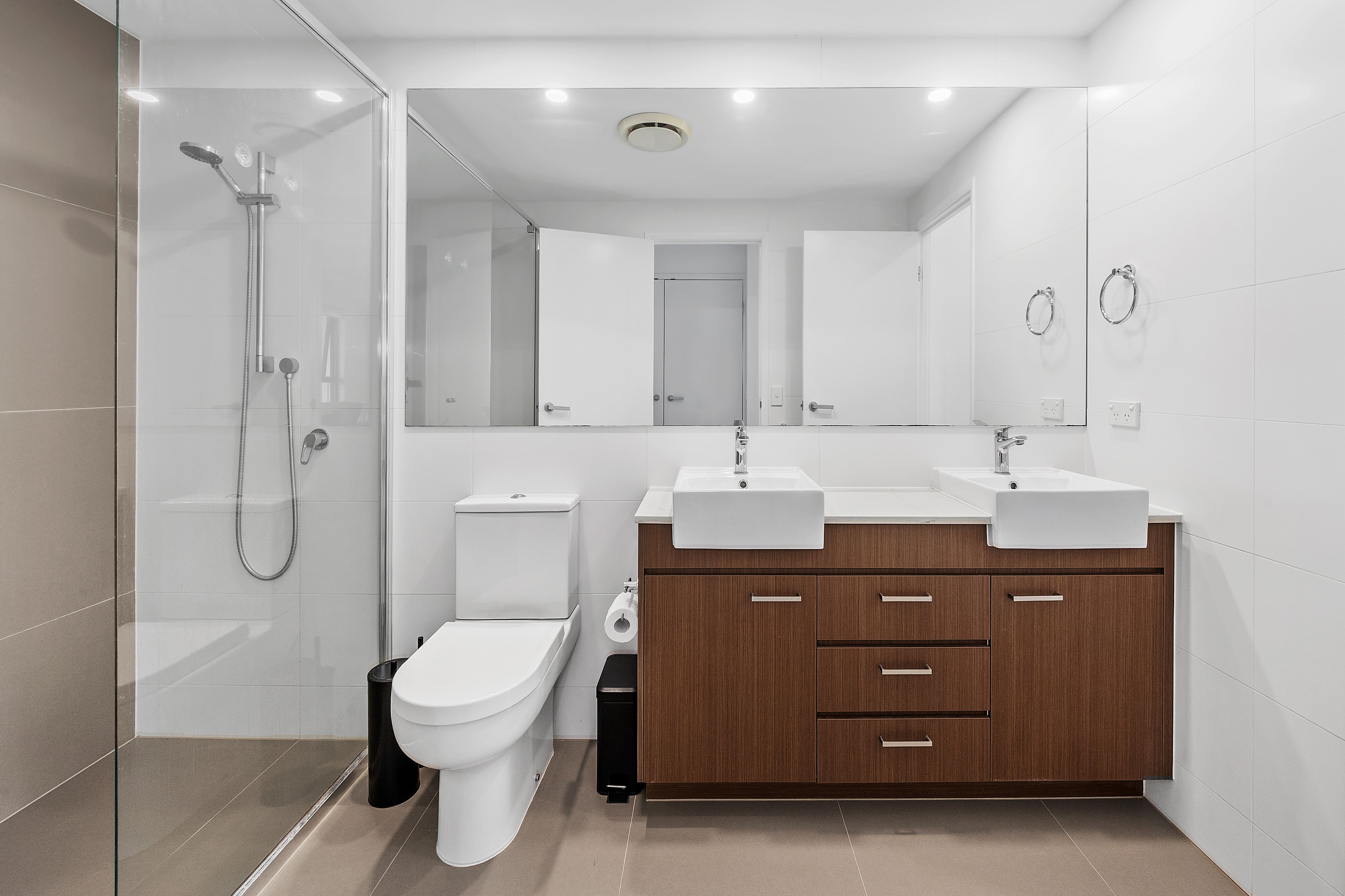 608/6 Algar Street — photo 9 of 16