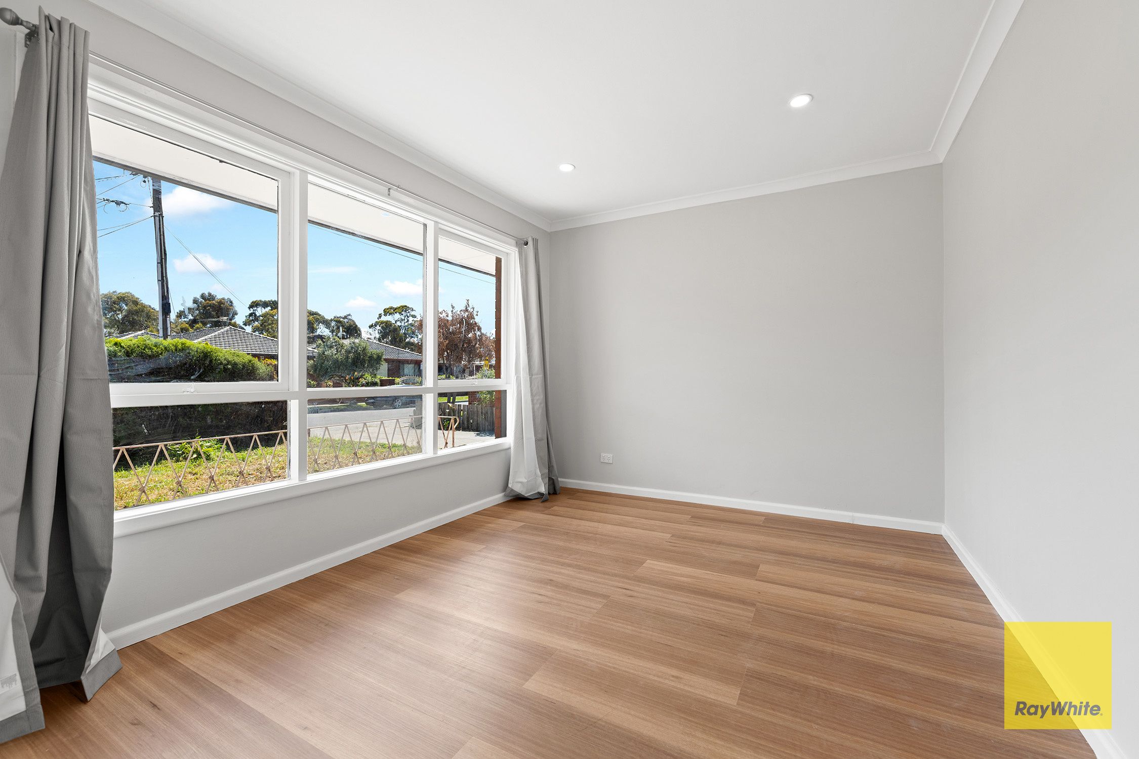 25 Harris Street — photo 8 of 18