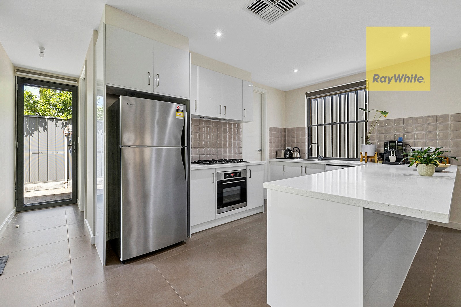 2A Troon Avenue, Seaton, SA 5023
