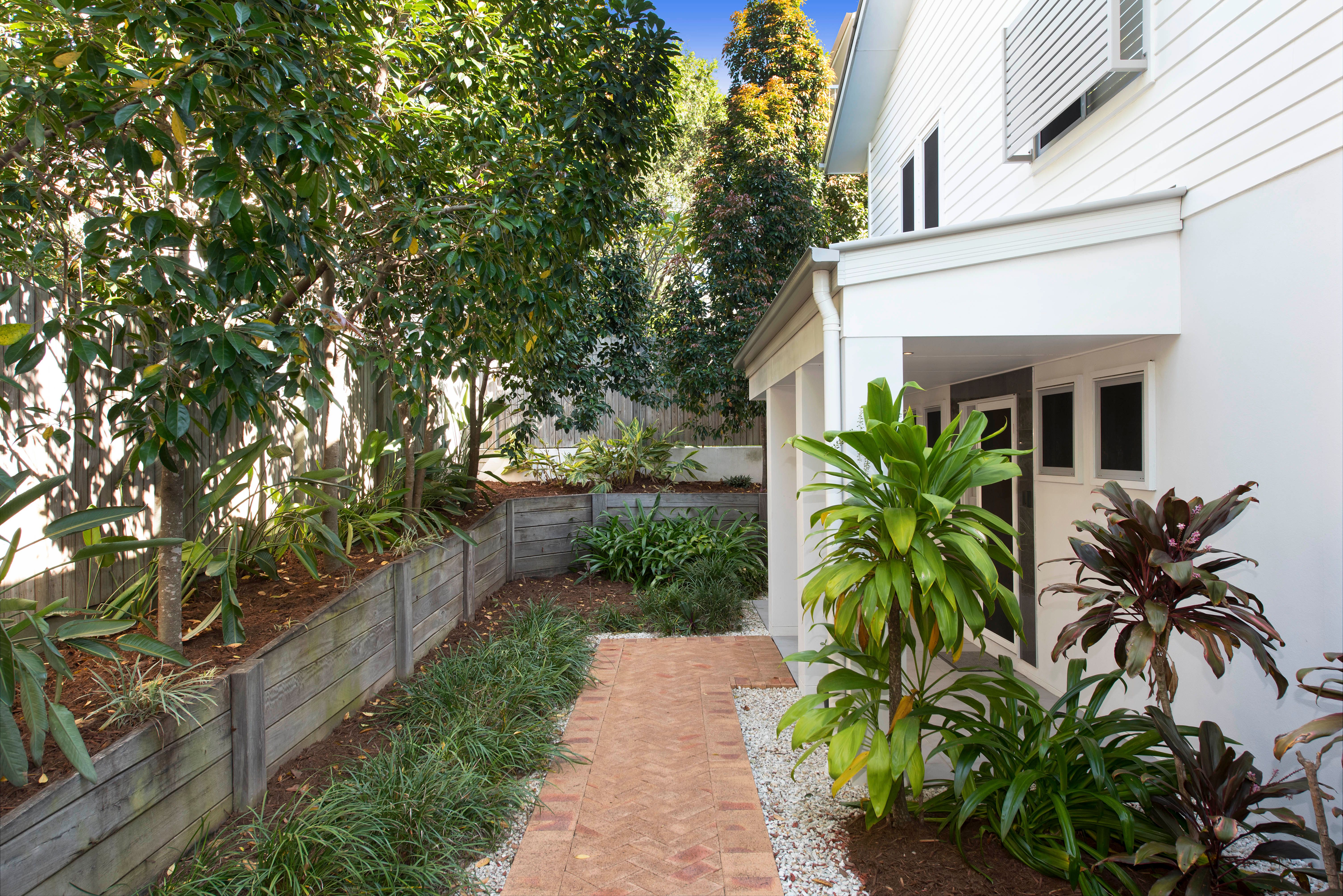 4/39 Sankey Street, Carina, QLD 4152