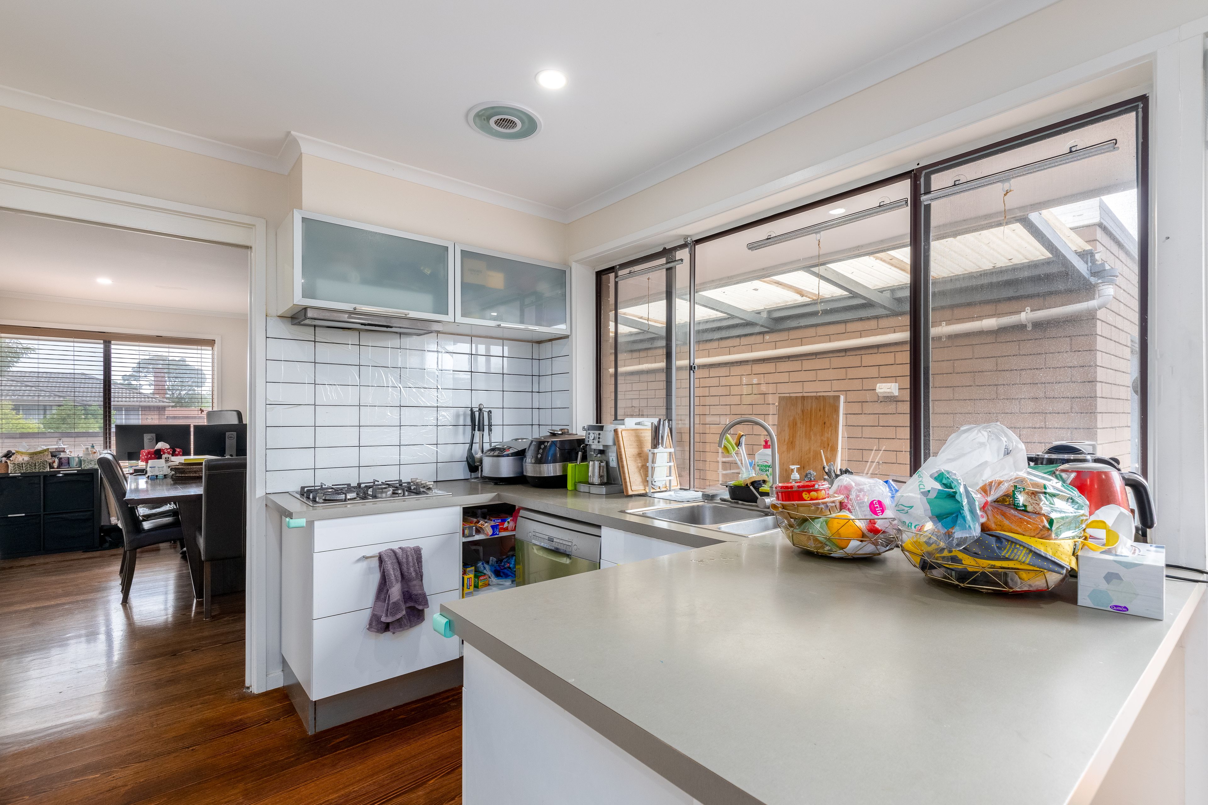 17 Barclay Drive — photo 3 of 11