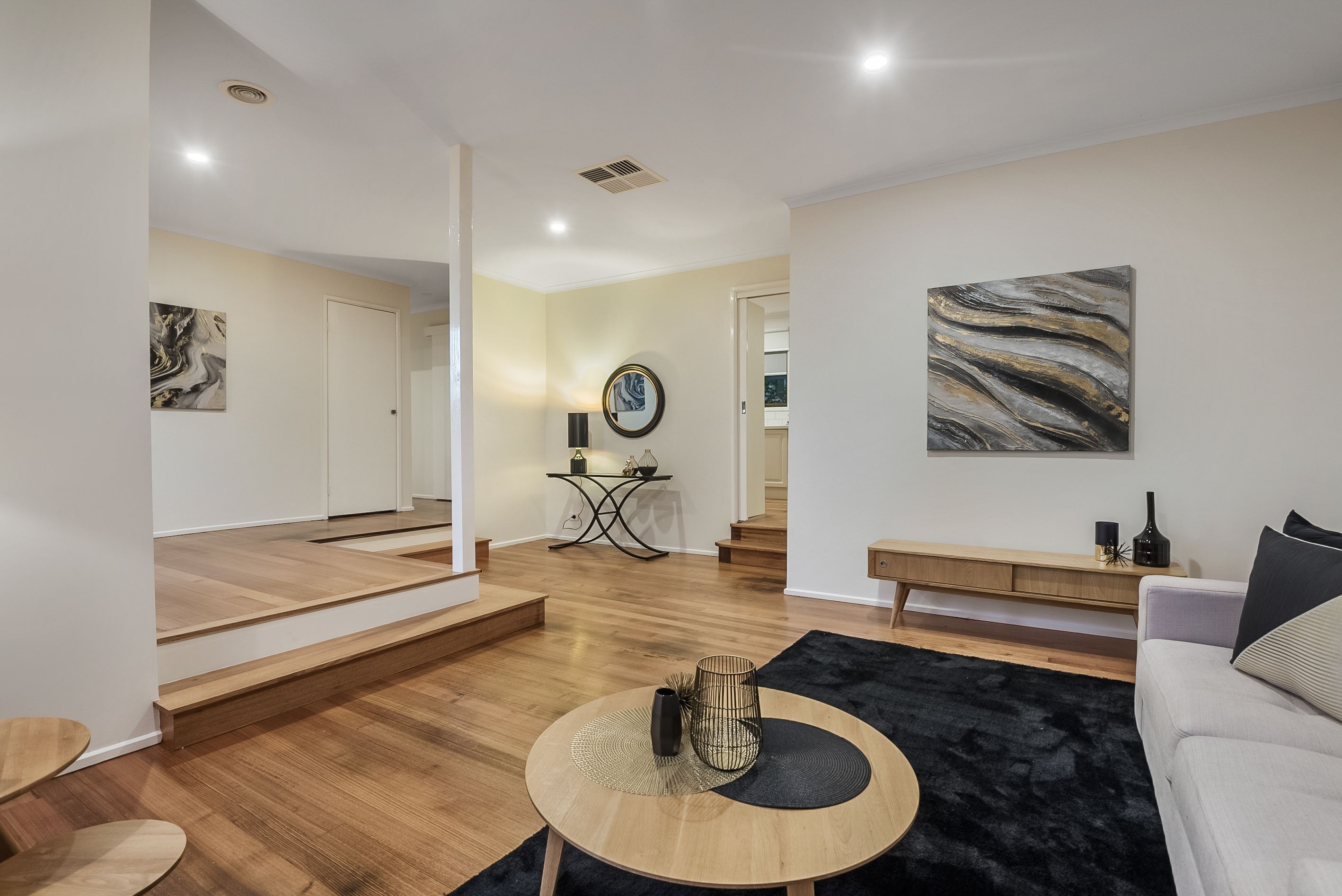 2 Dickerson Avenue, Mill Park, VIC 3082