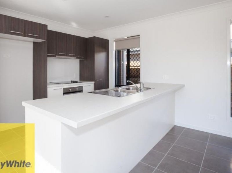 1 White Rock Drive, Redbank Plains, QLD 4301