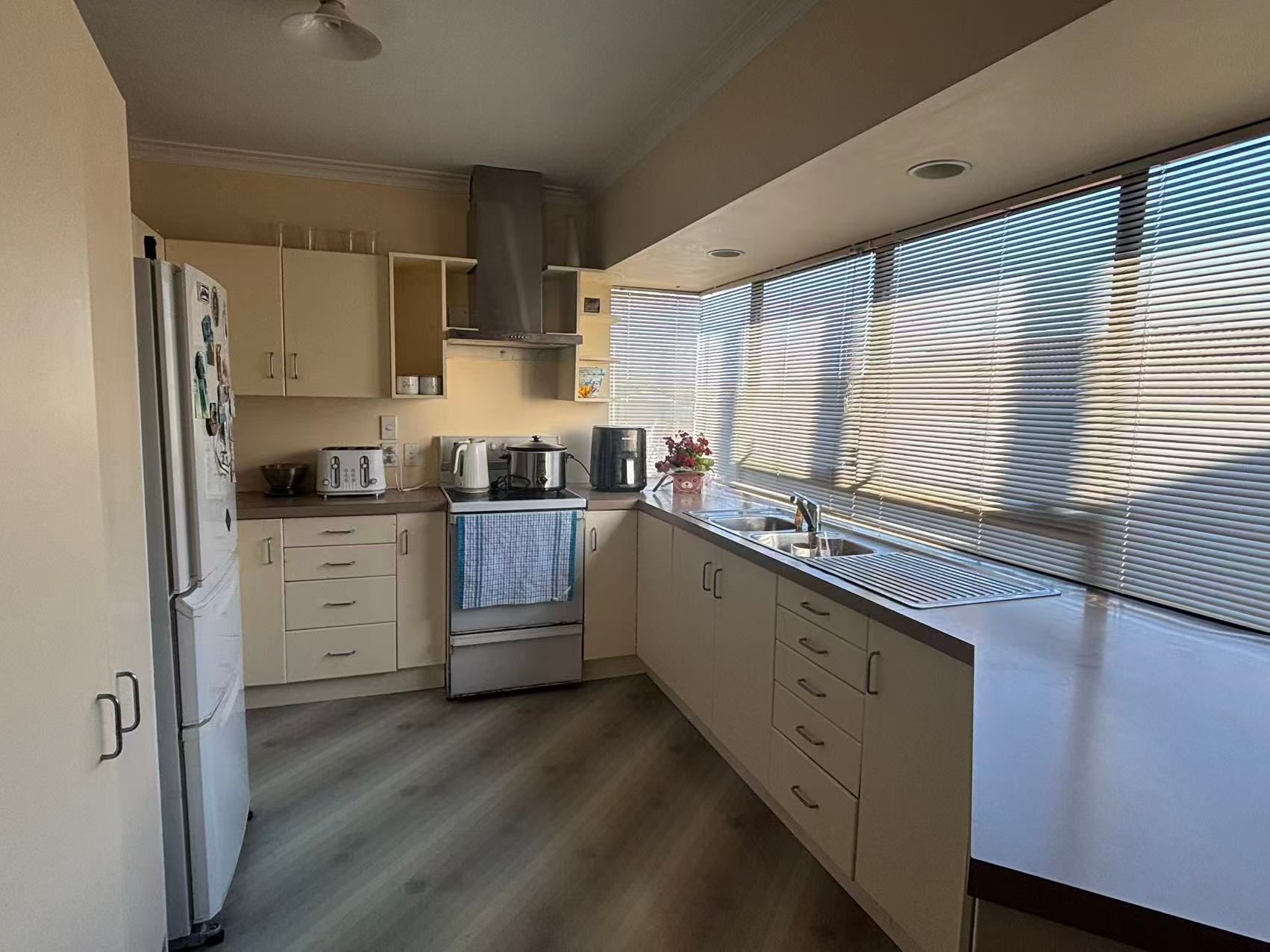 1/151 Whitford Road, Somerville, Manukau City