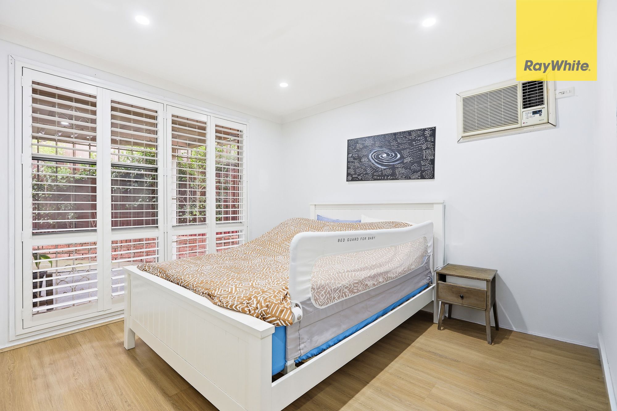 15 Carroll Crescent — photo 7 of 15