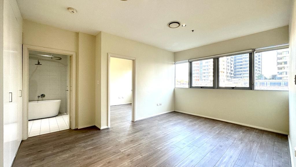 182/1 Railway Parade, Burwood, NSW 2134