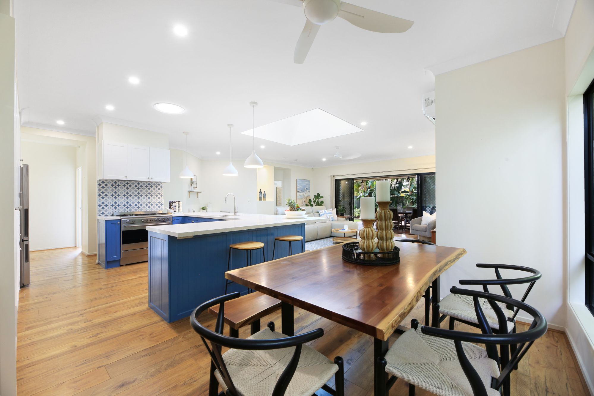 4 Aquarius Street — photo 7 of 25