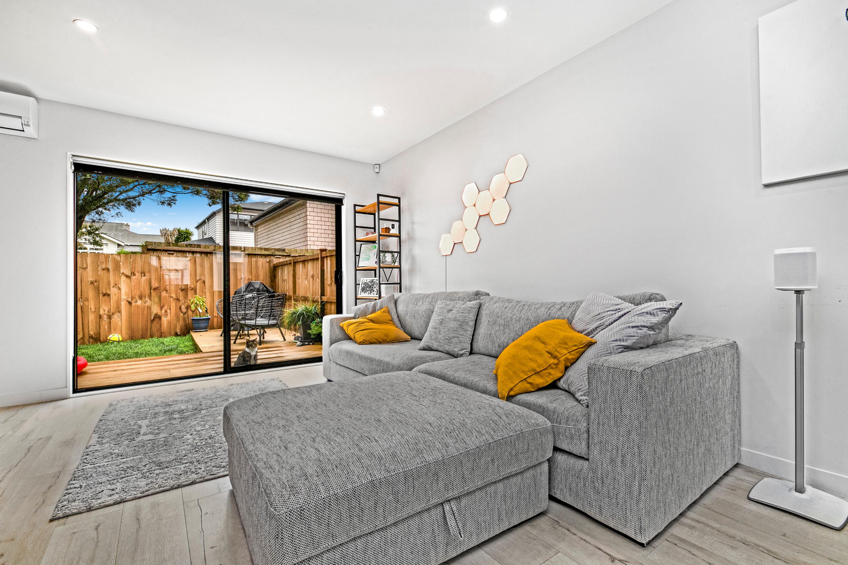 9 Shahkot Way, Papatoetoe, Manukau City