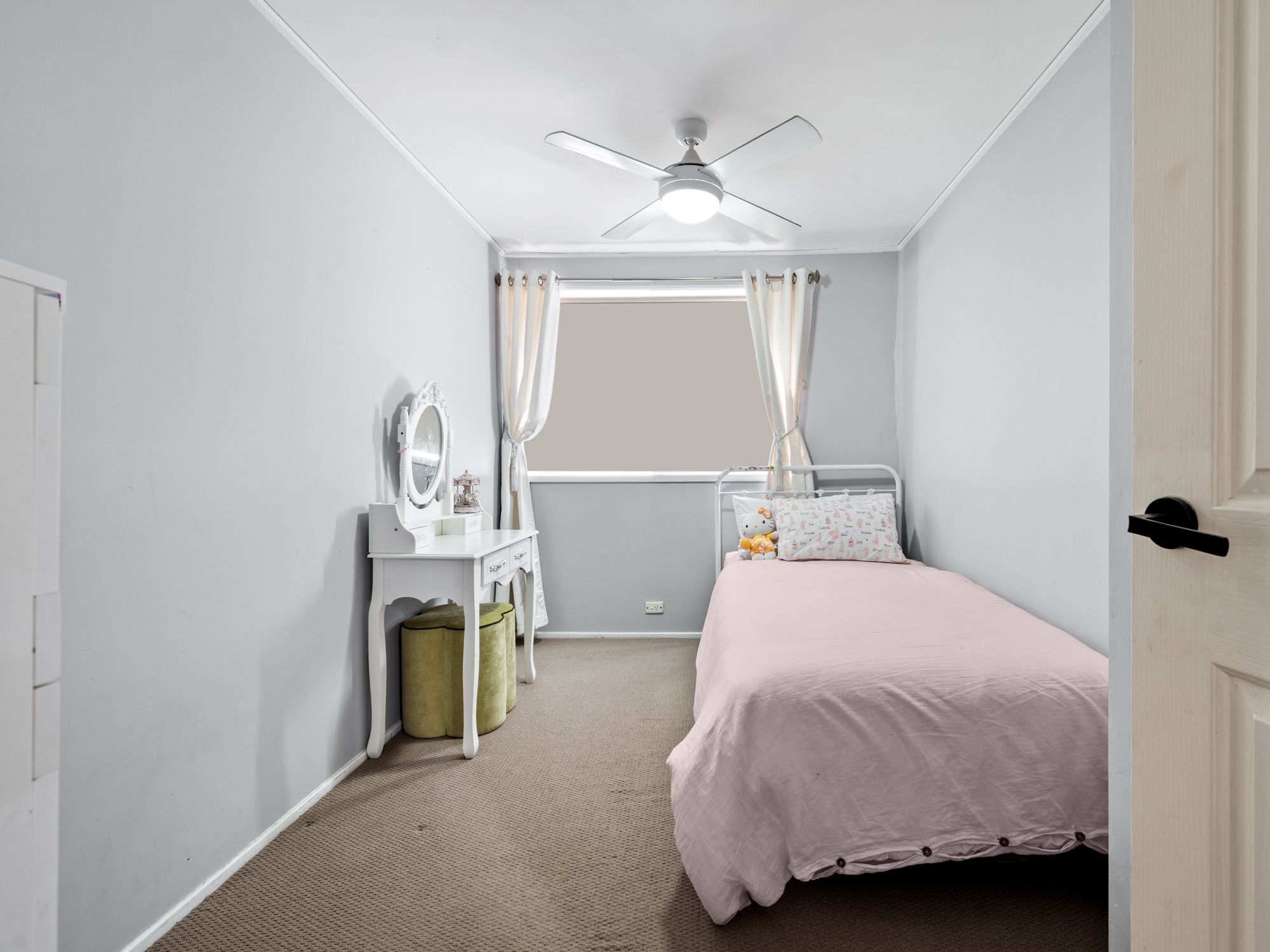 38 Coachwood Crescent — photo 15 of 20