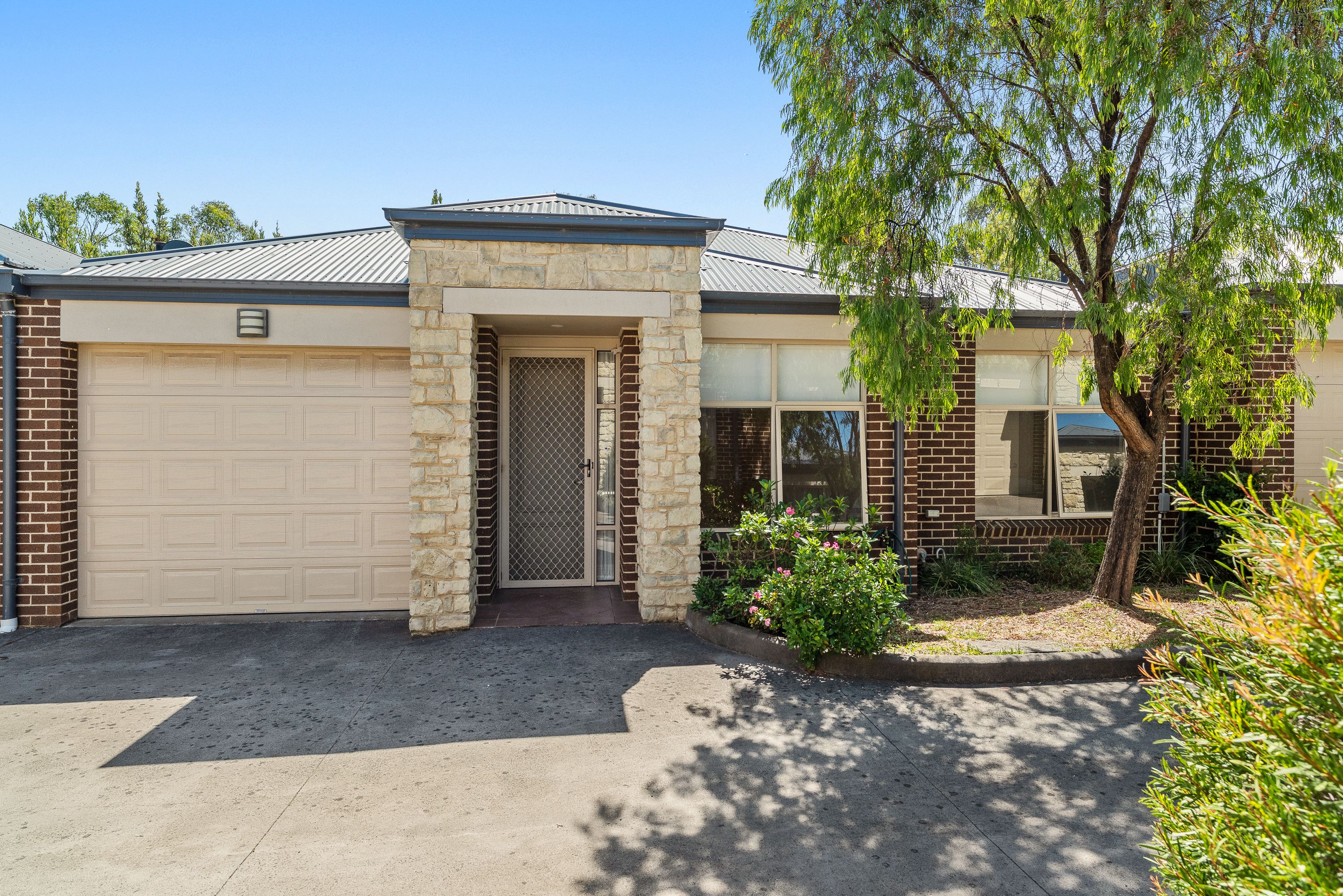 1A Leslie Avenue, Cowes VIC 3922
