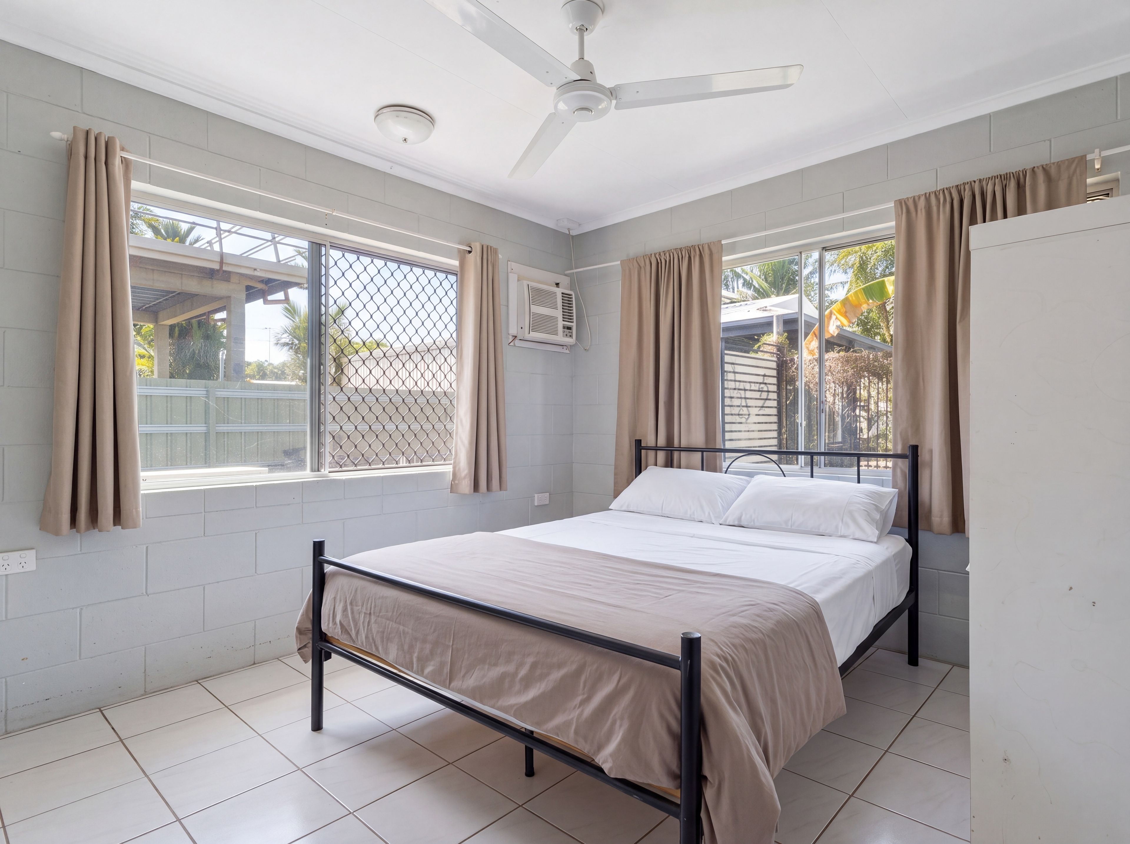 1 & 2/30 Reef Street — photo 4 of 29