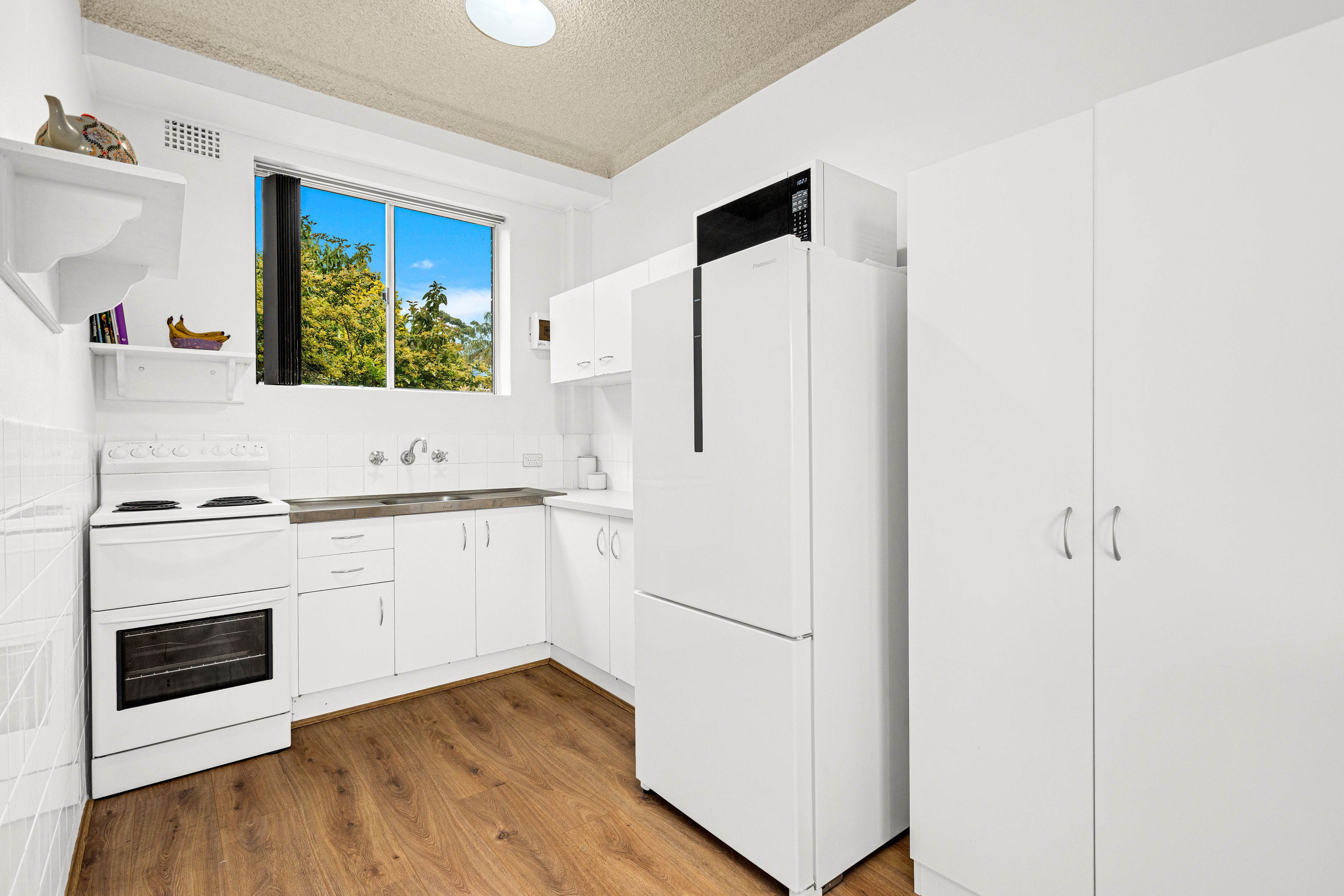2/10 Dudley Street, Wollongong, NSW 2500