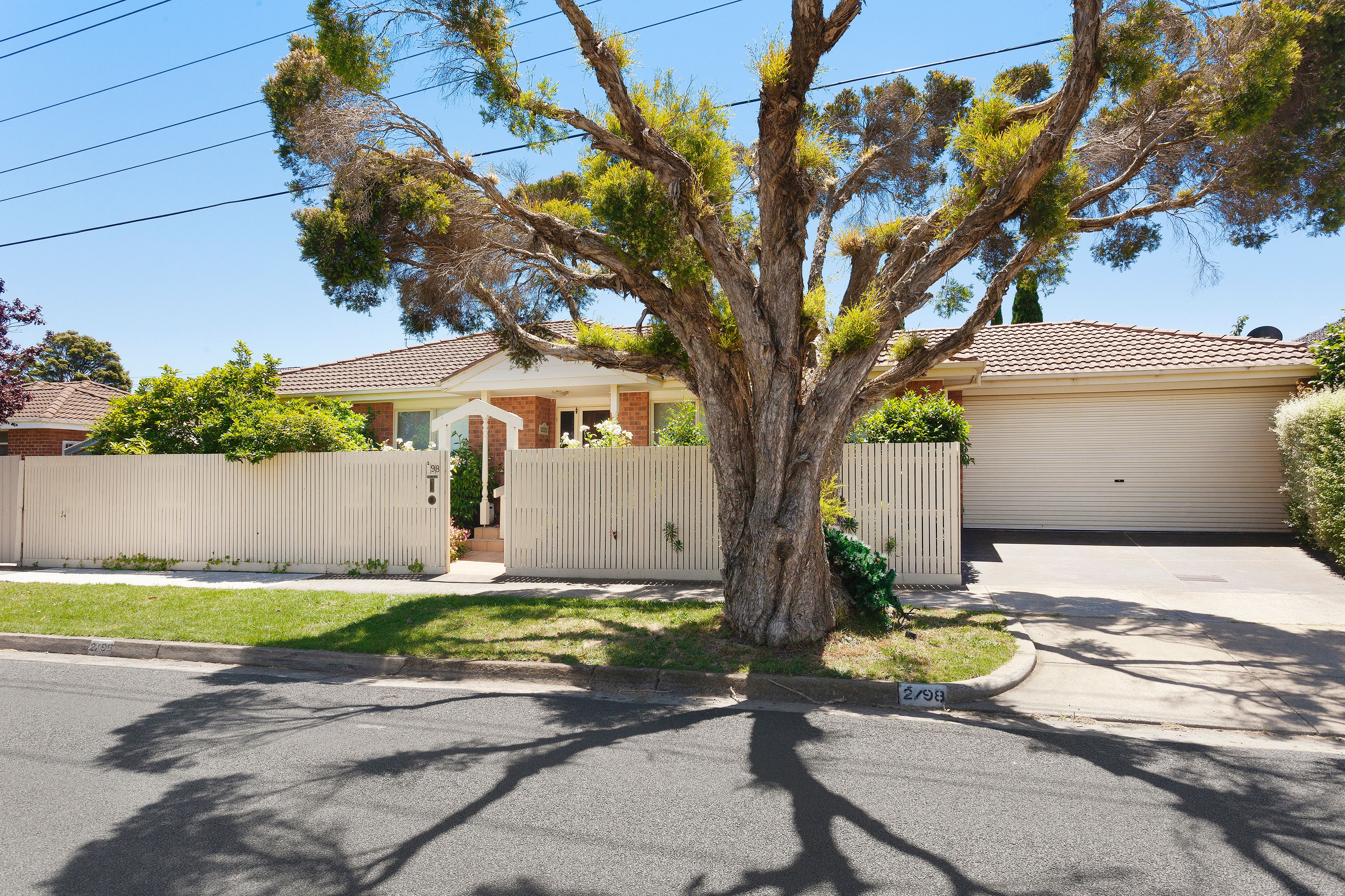 2/98 Tambet Street, Bentleigh East, VIC 3165