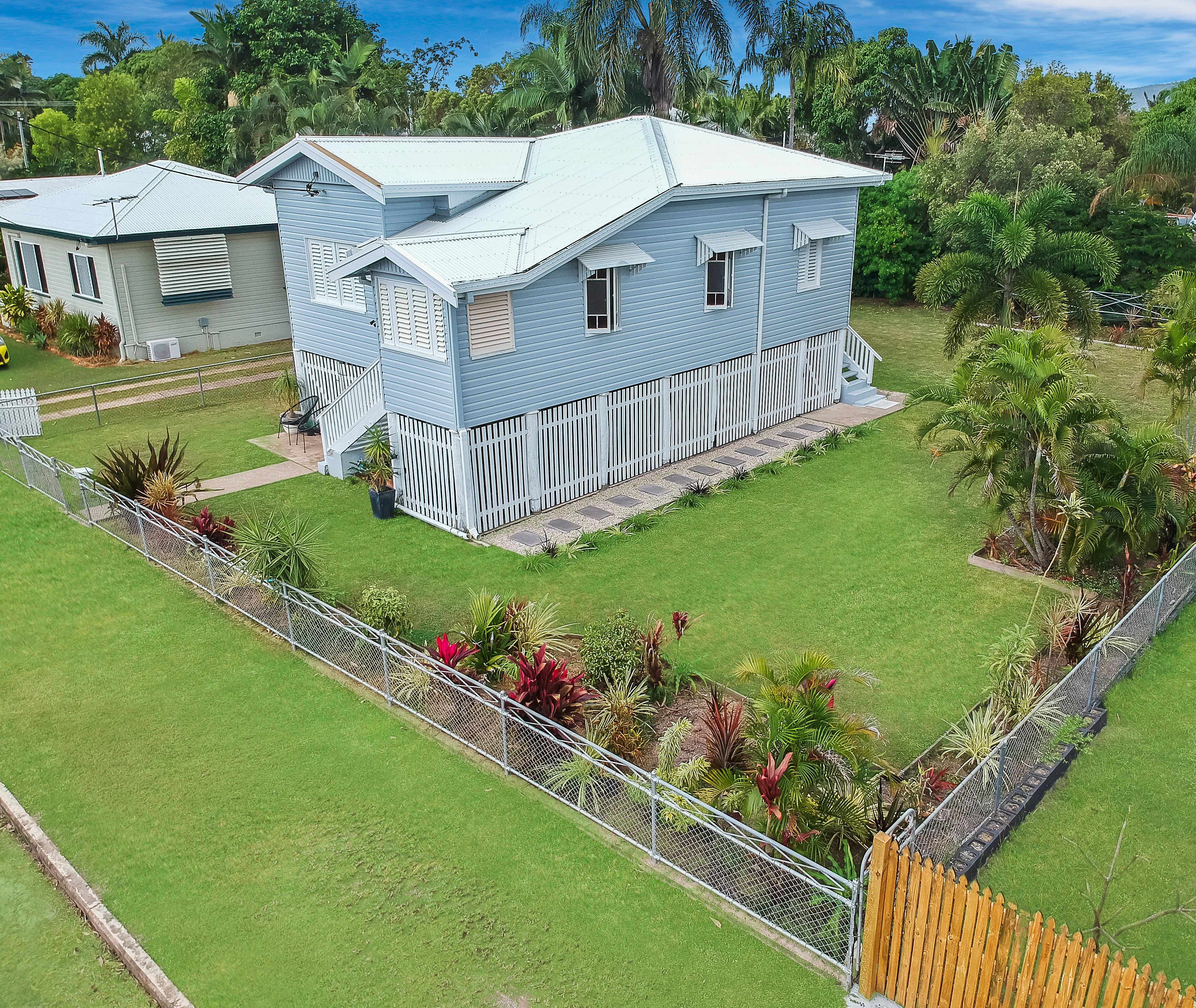 152 Francis Street, West End QLD 4810