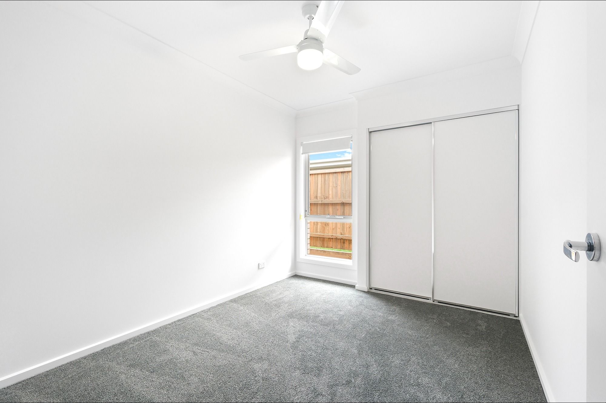22 Ivorywood Street — photo 8 of 12