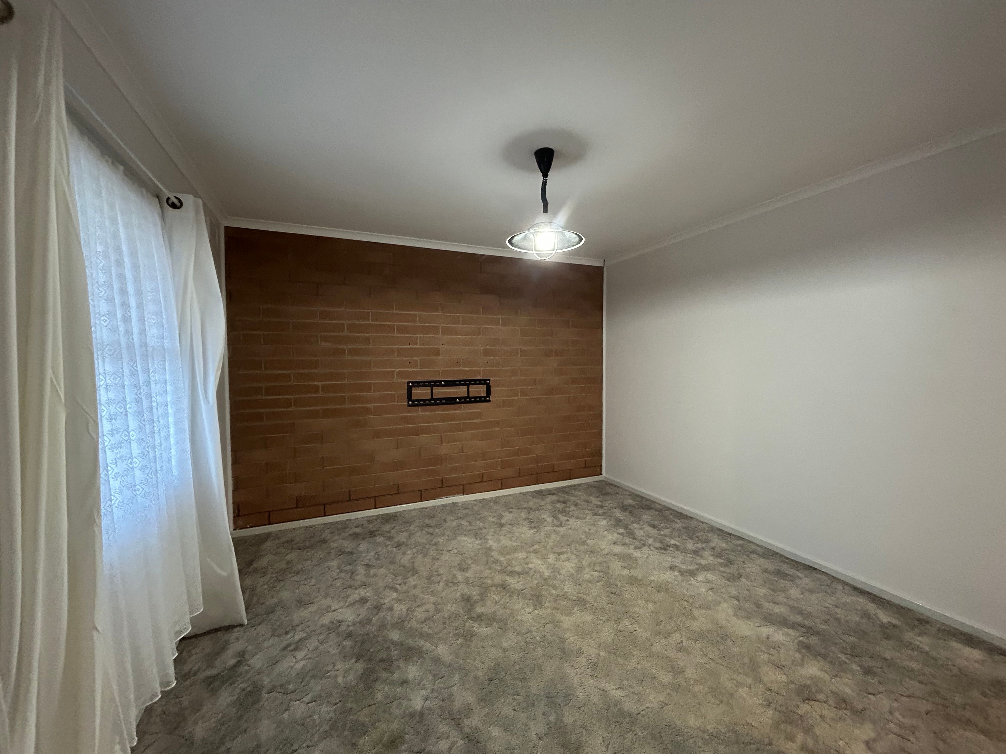 17 Hobbs Street — photo 3 of 11