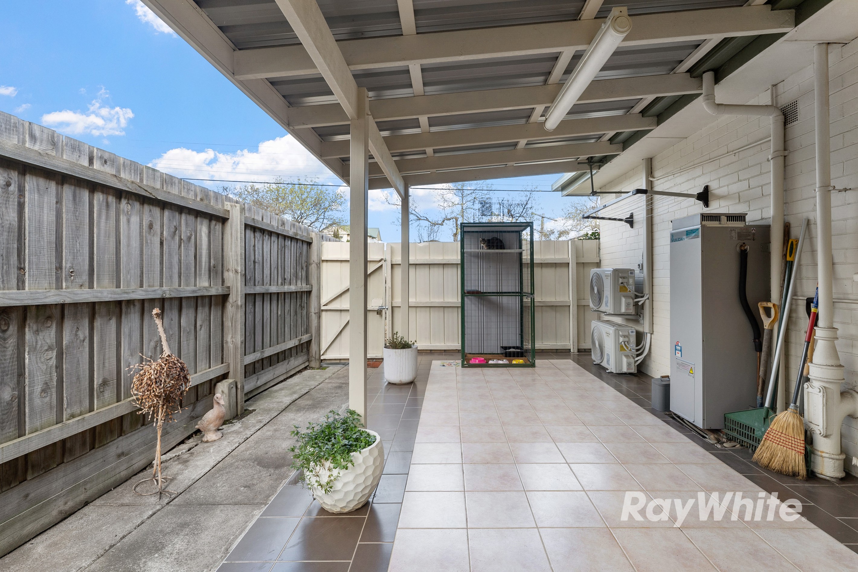 1/596 Neerim Road, Hughesdale, VIC 3166
