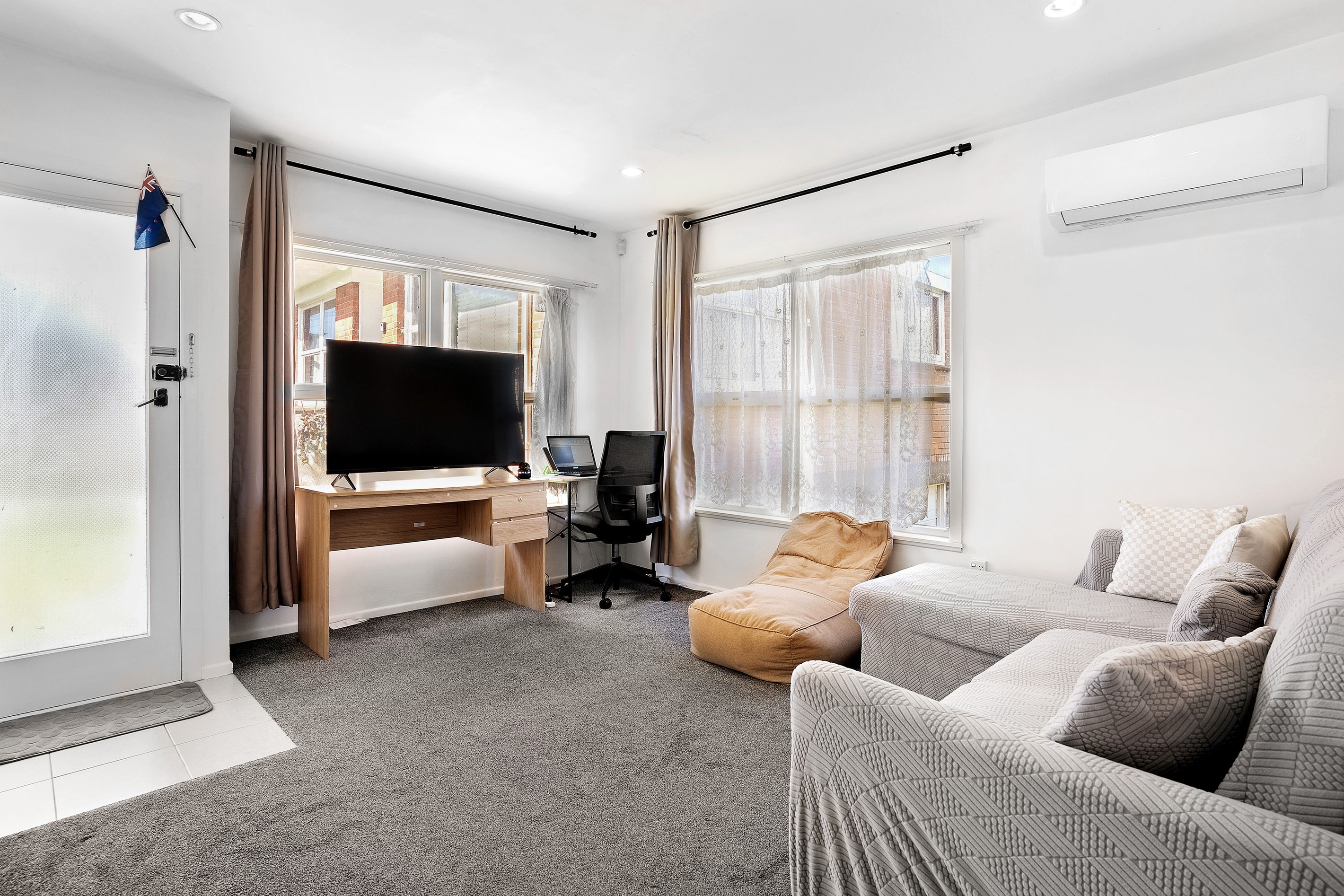 6/12 Raines Avenue, Forrest Hill, North Shore City