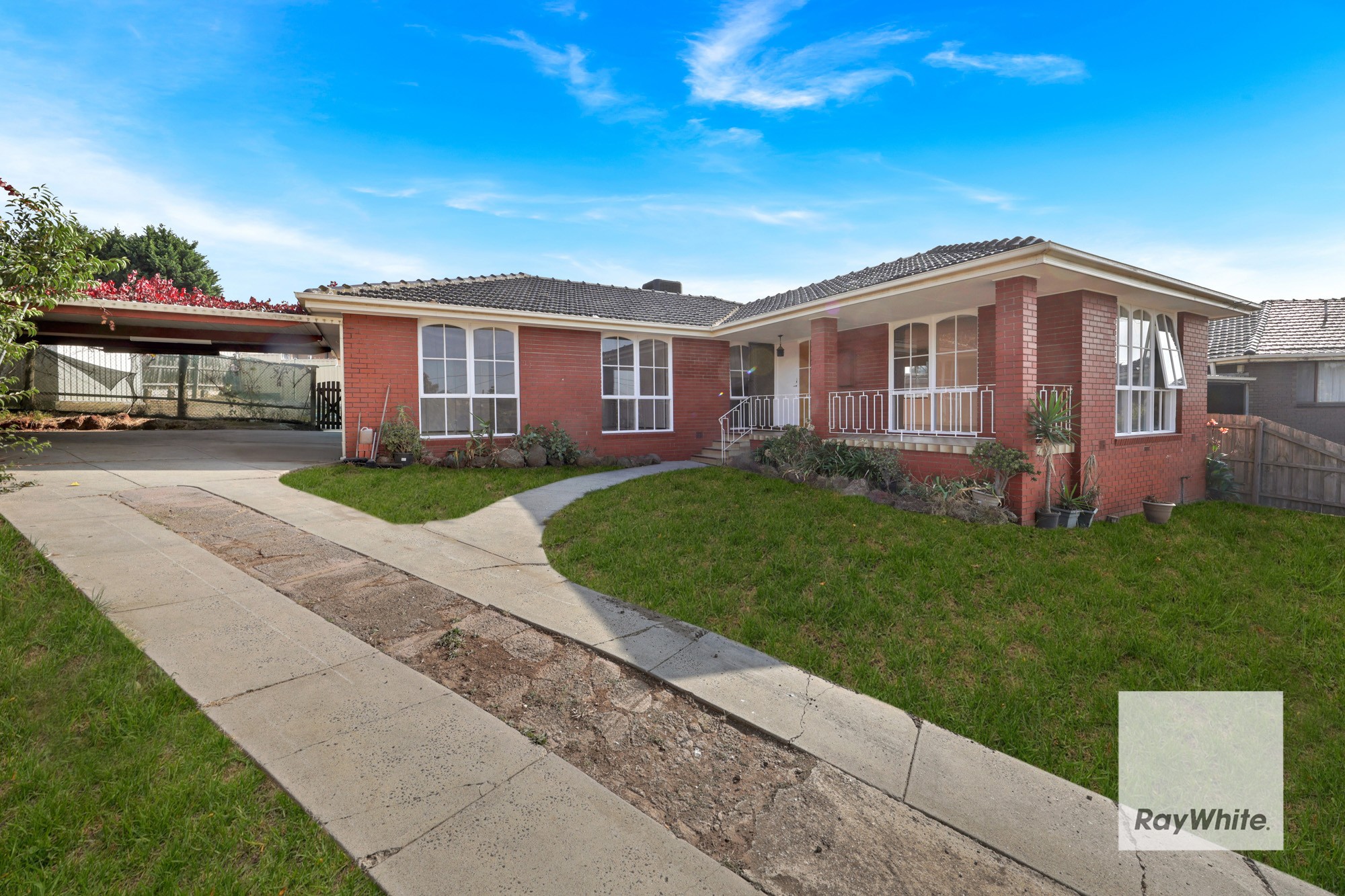 14 Kingsmere Close, Gladstone Park, VIC 3043
