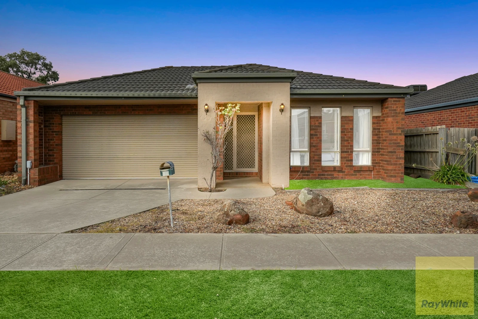 22 Rose Grange Boulevard, Tarneit, VIC 3029