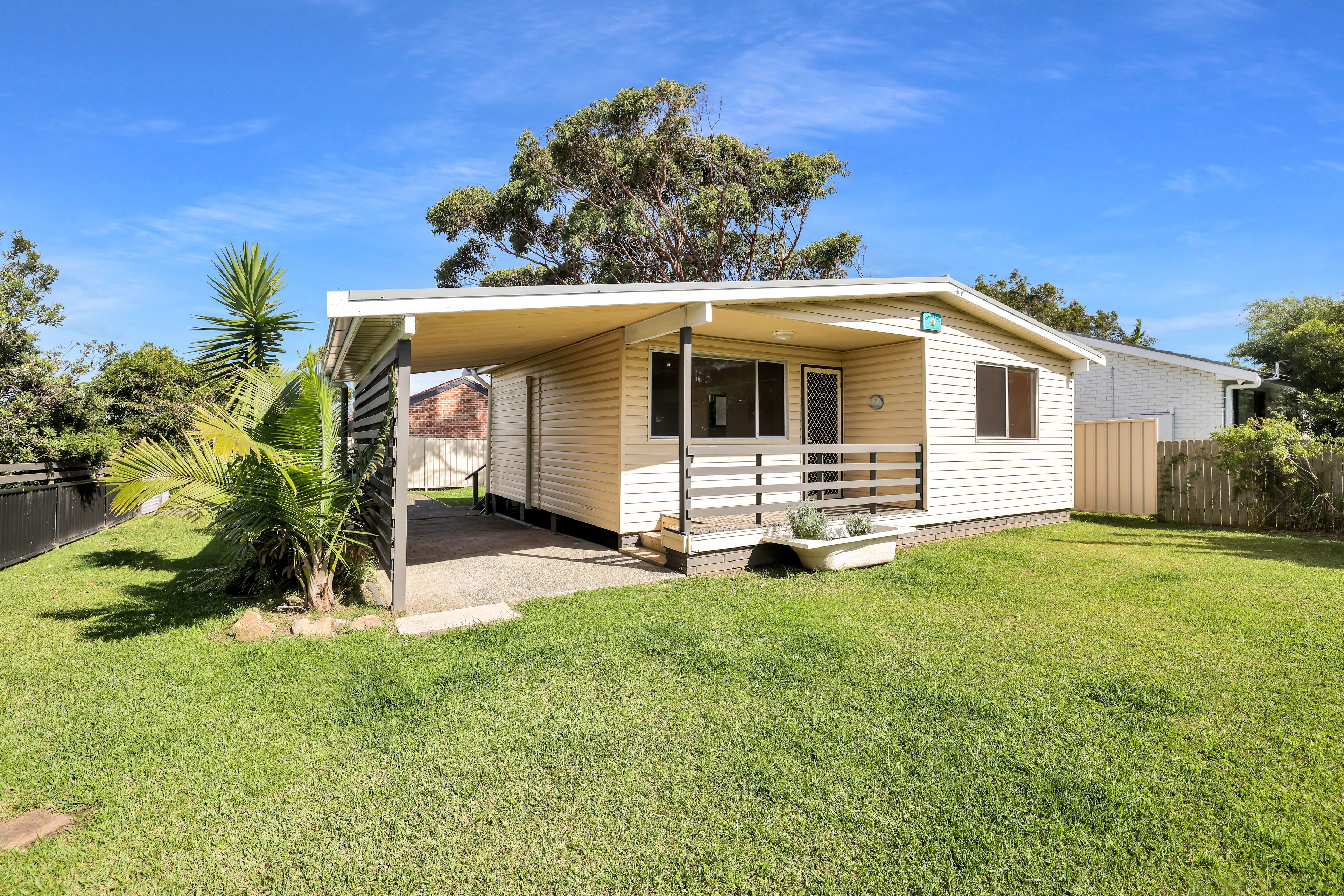 99 Prince Edward Avenue, Culburra Beach, NSW 2540