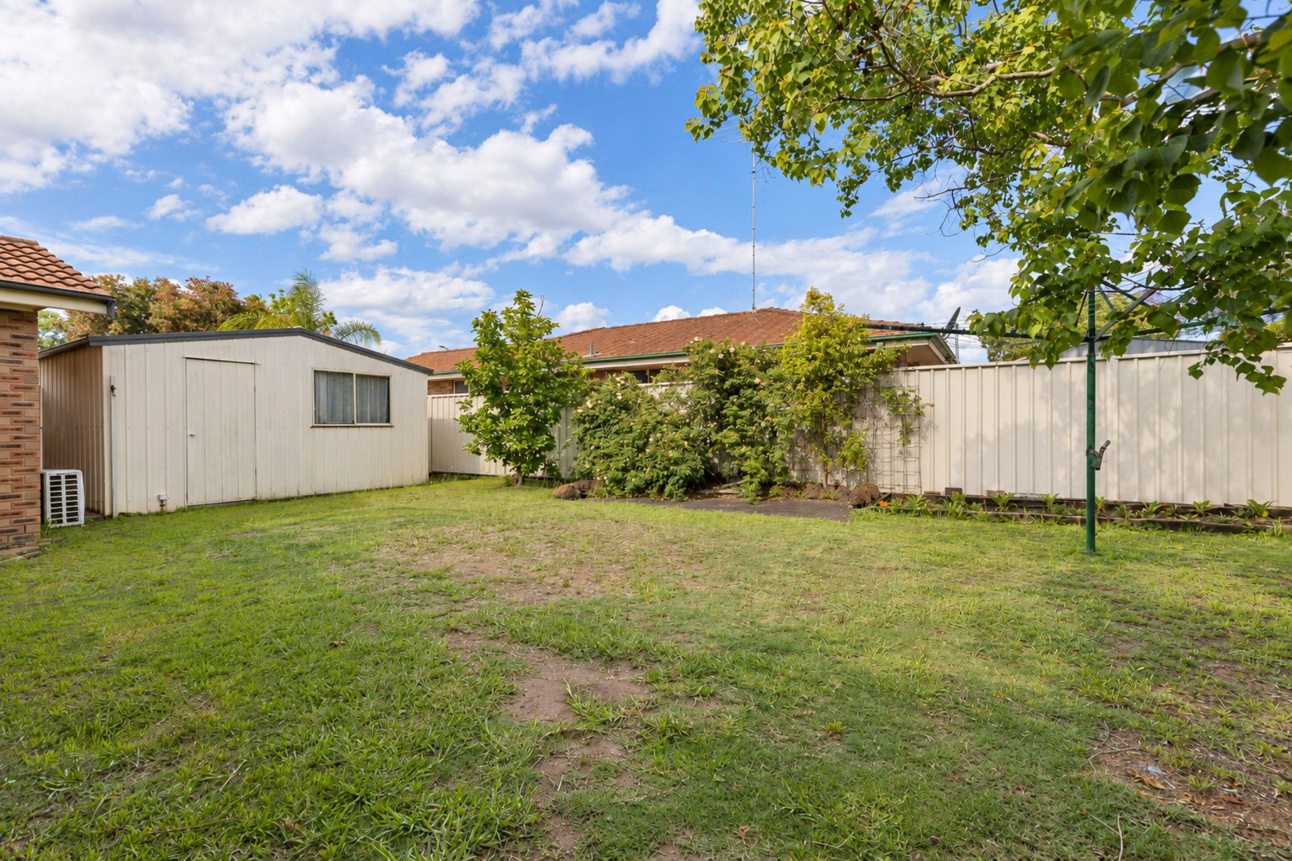 36 Aldebaran Street — photo 14 of 16