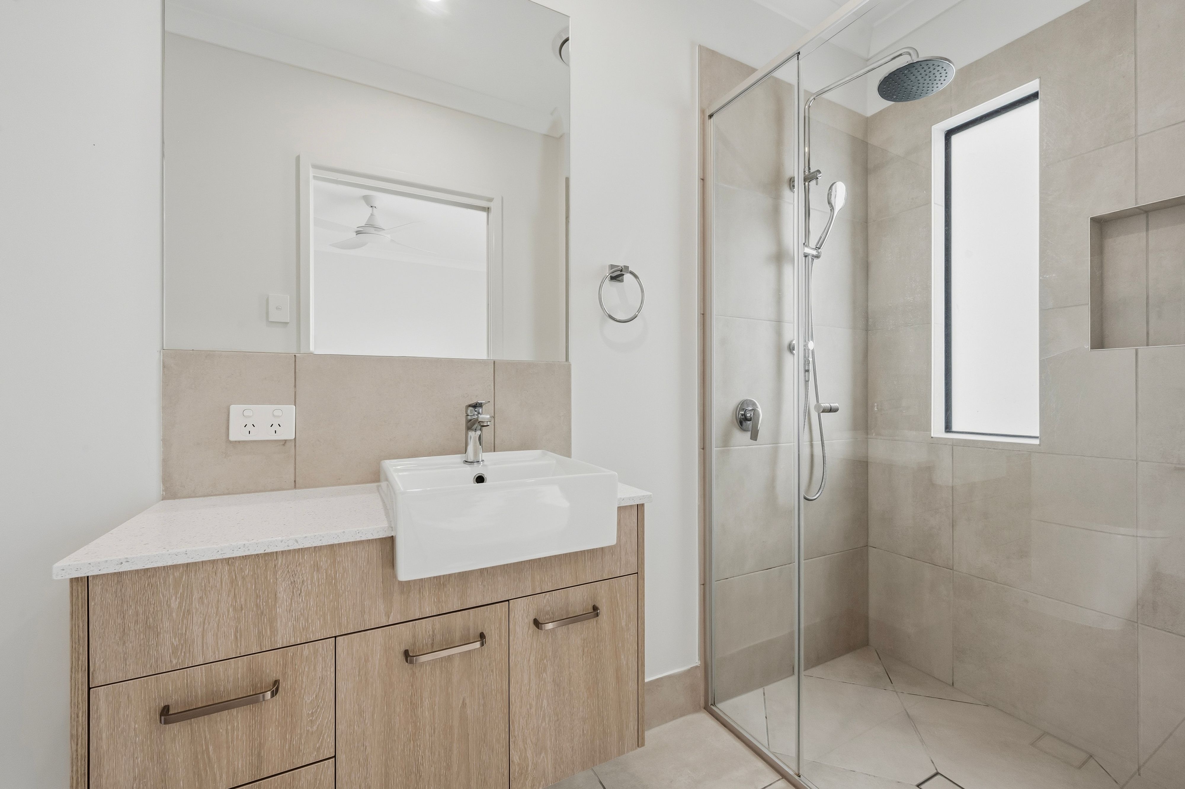 51 Corymbia Street — photo 3 of 12