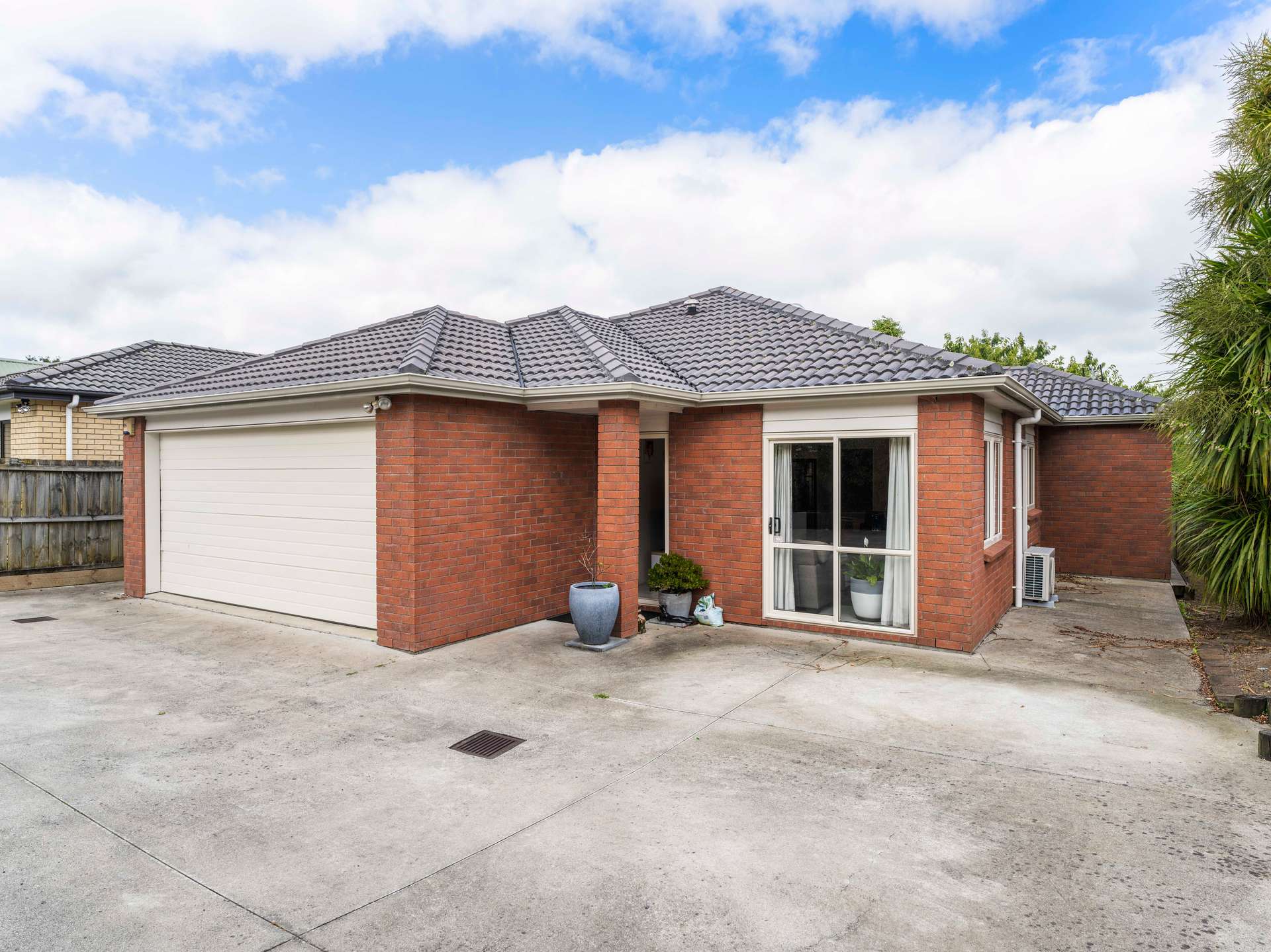 10B Puriri Road photo 2