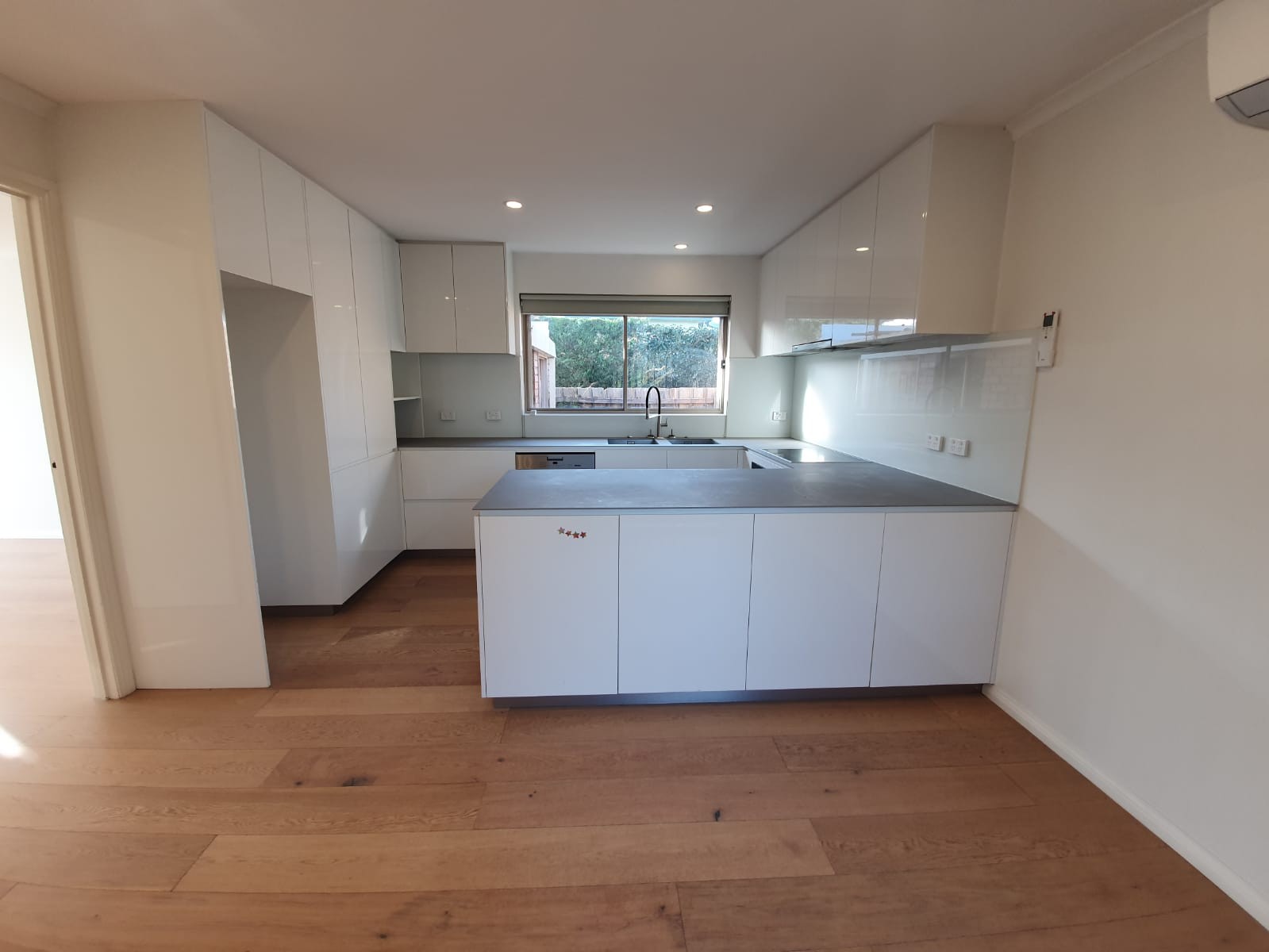 1/2 Whitburn Street, Clayton, VIC 3168