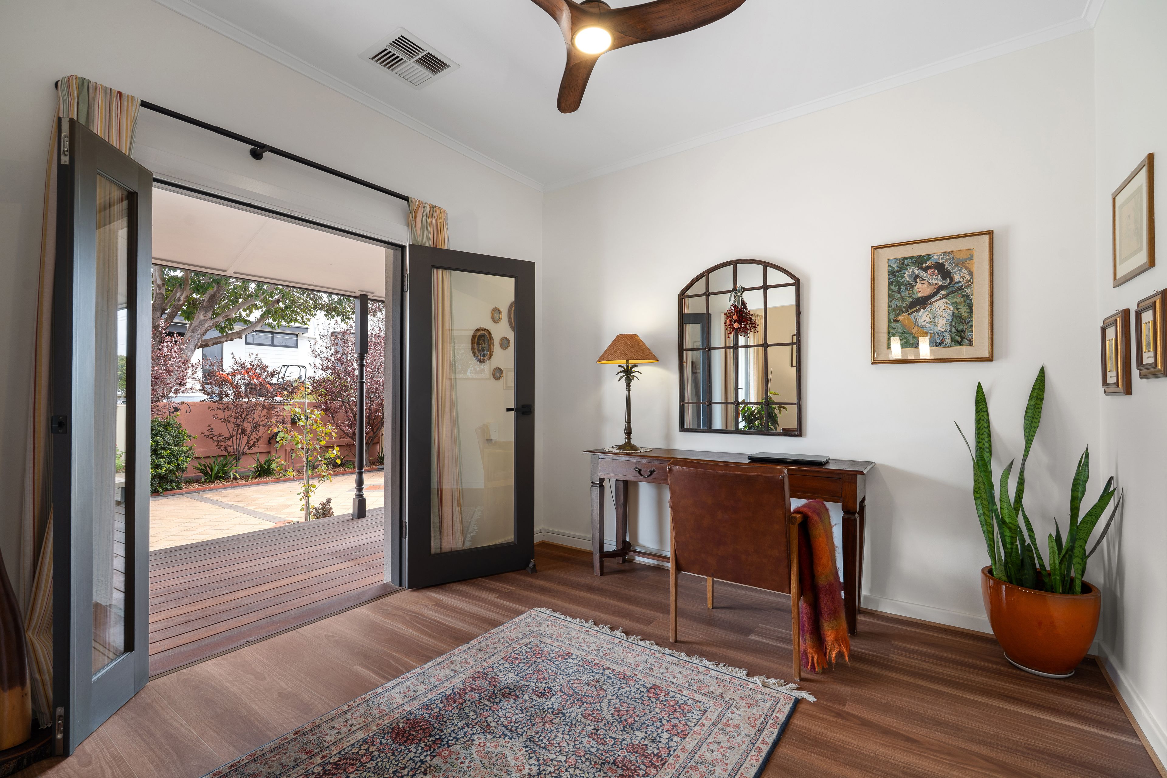13A Vincent Avenue — photo 4 of 29