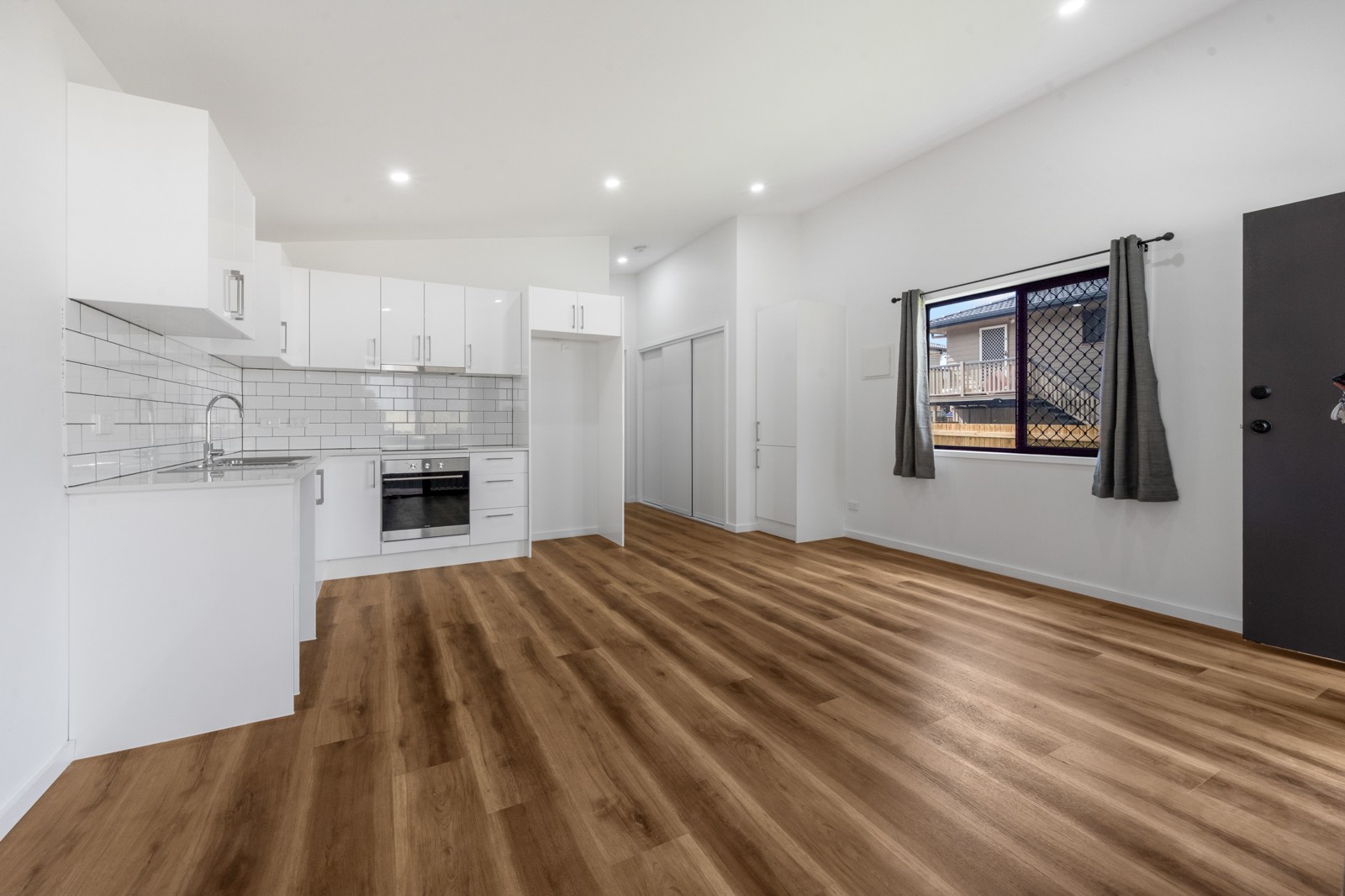 6A Garnet Avenue, Kallangur, QLD 4503