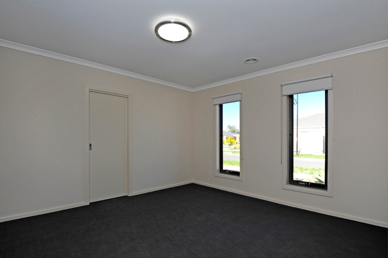 43 Grattan Street, South Morang, VIC 3752