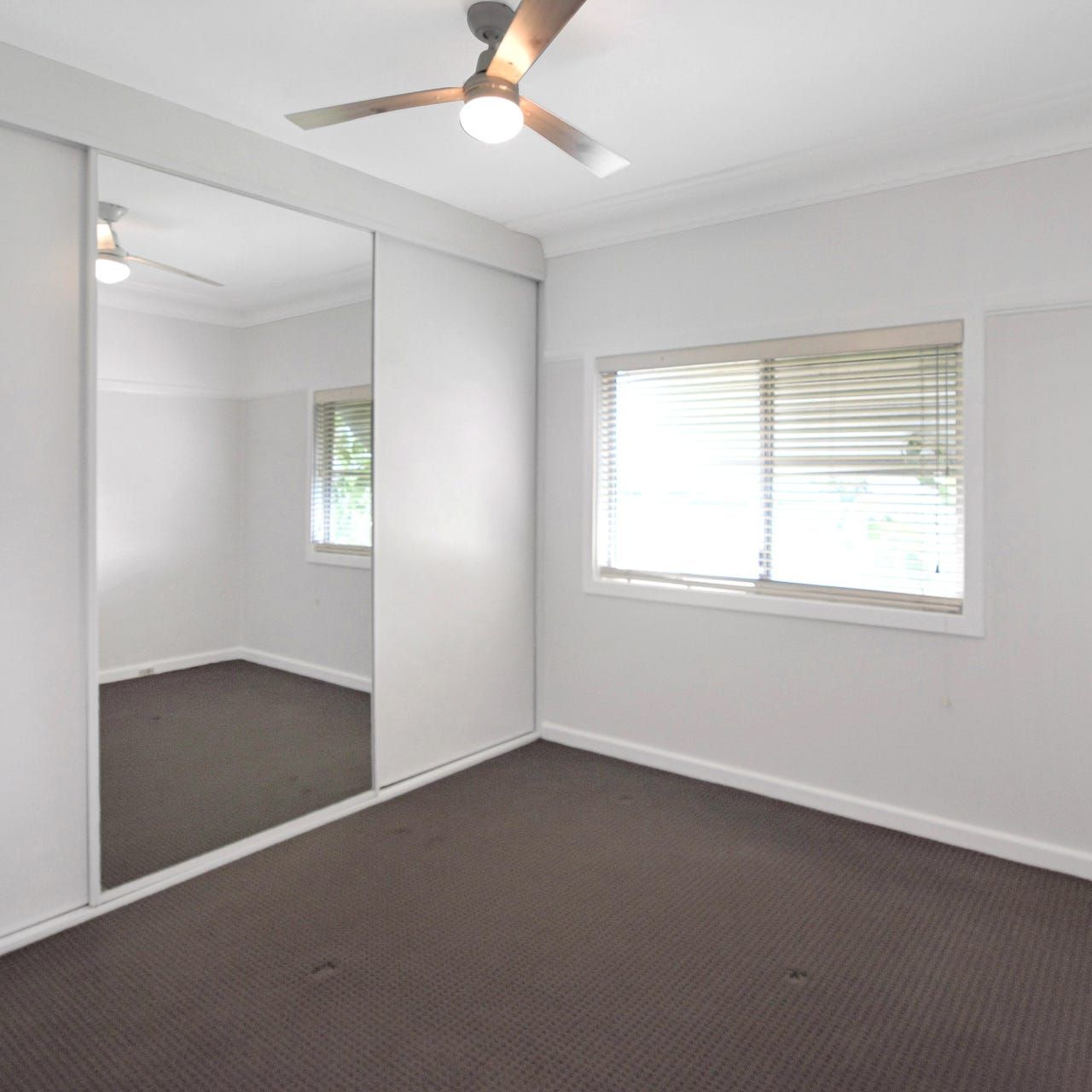 21 Parkin Road, Colyton, NSW 2760