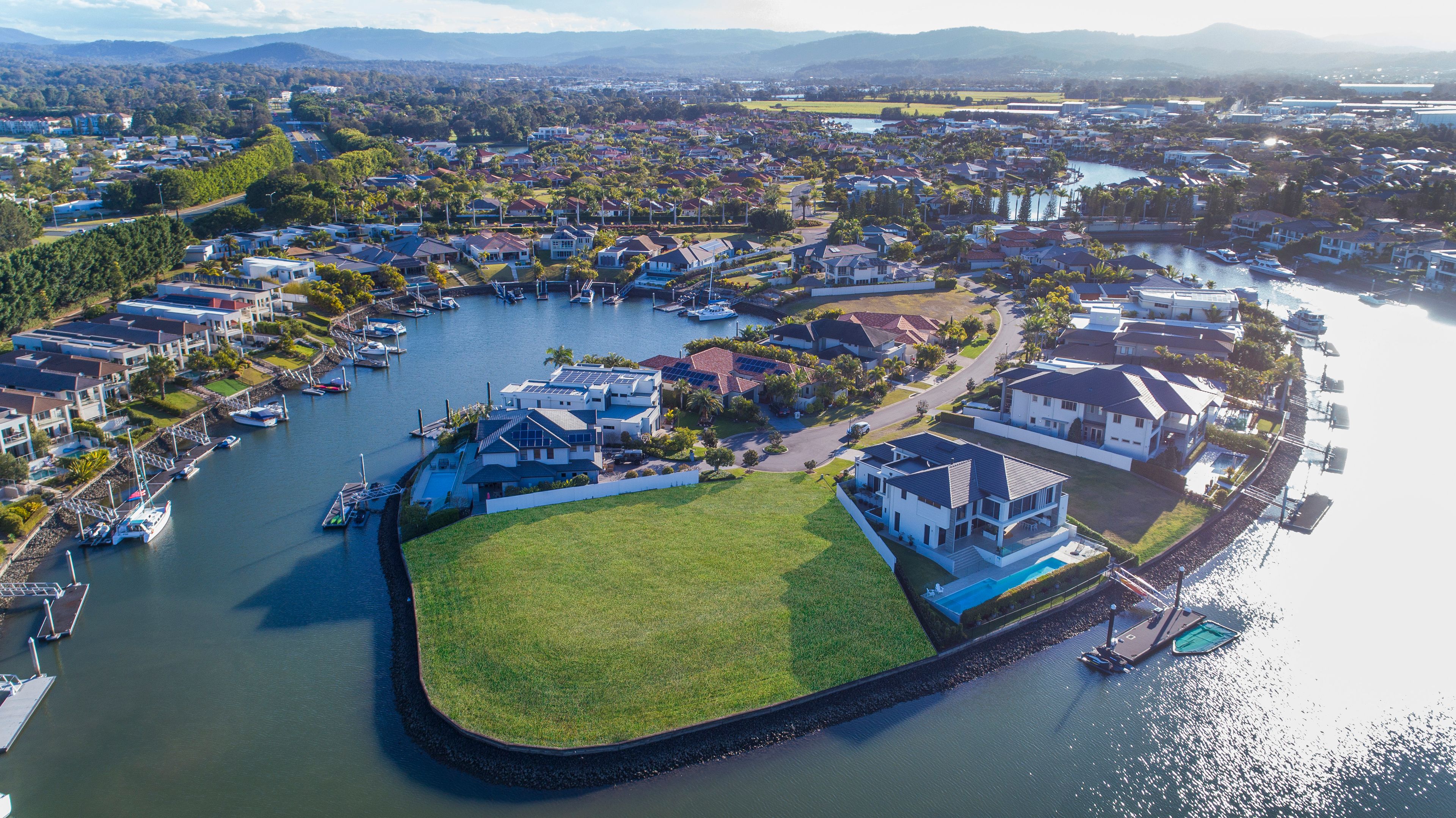 2215 Taromeo Court, Hope Island, QLD 4212