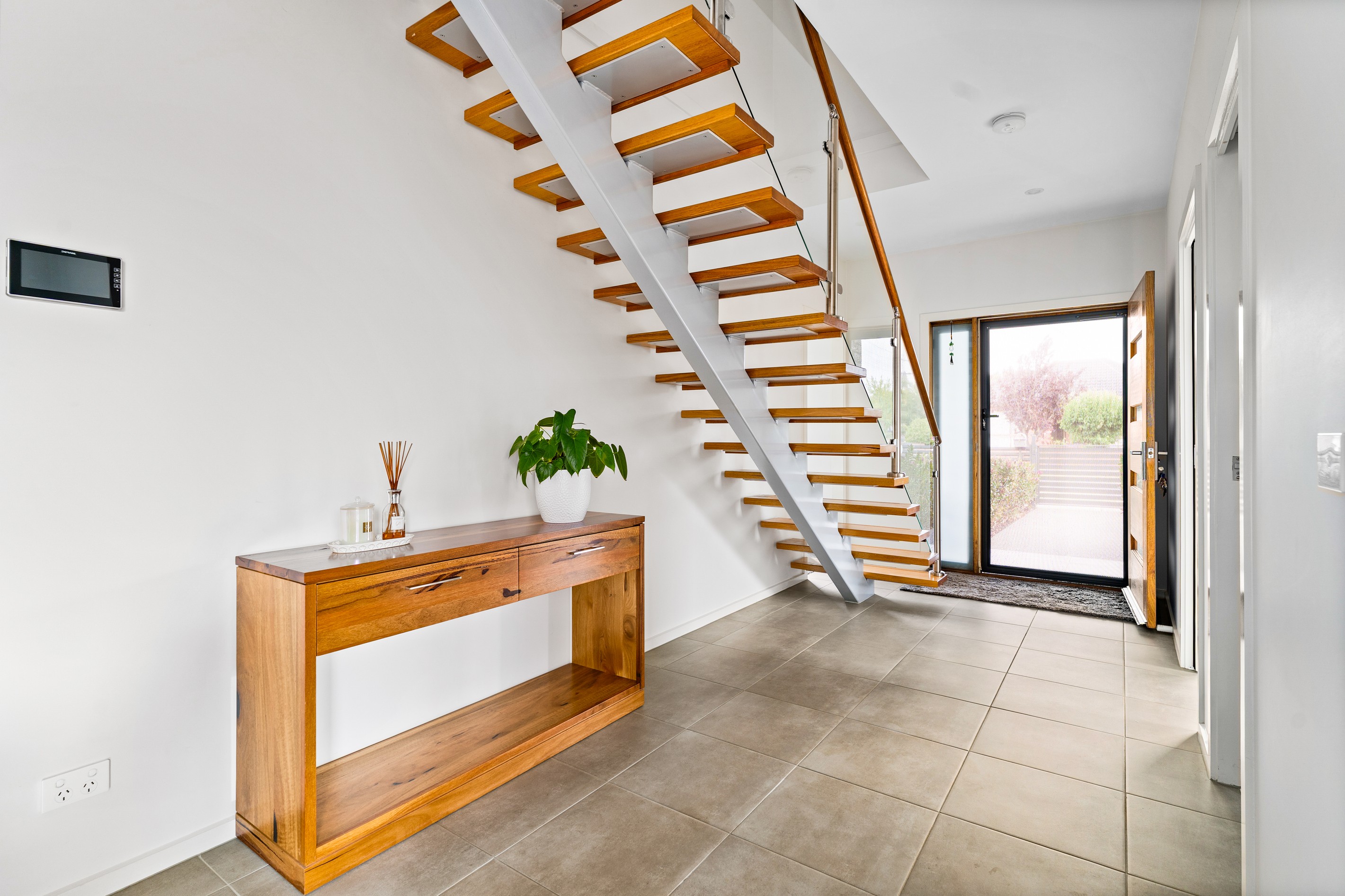 38 Huxtable Avenue, Altona North, VIC 3025