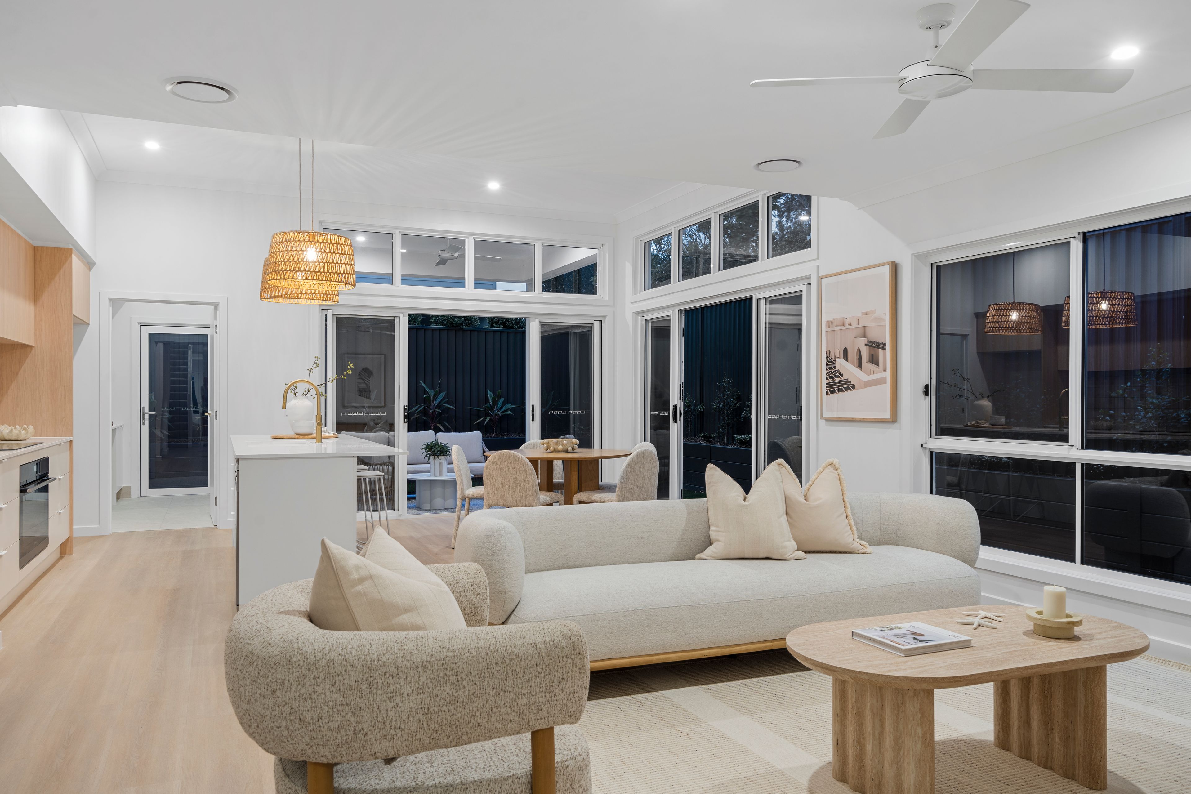 2/45 Ashbourne Terrace, Biggera Waters, QLD 4216