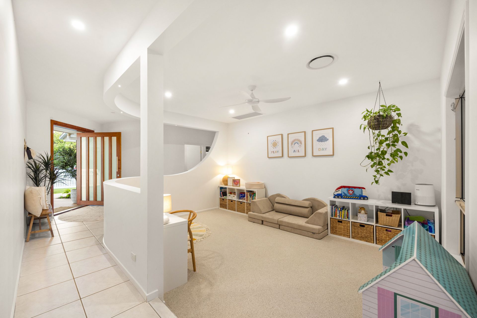2 Freycinet Row — photo 5 of 22