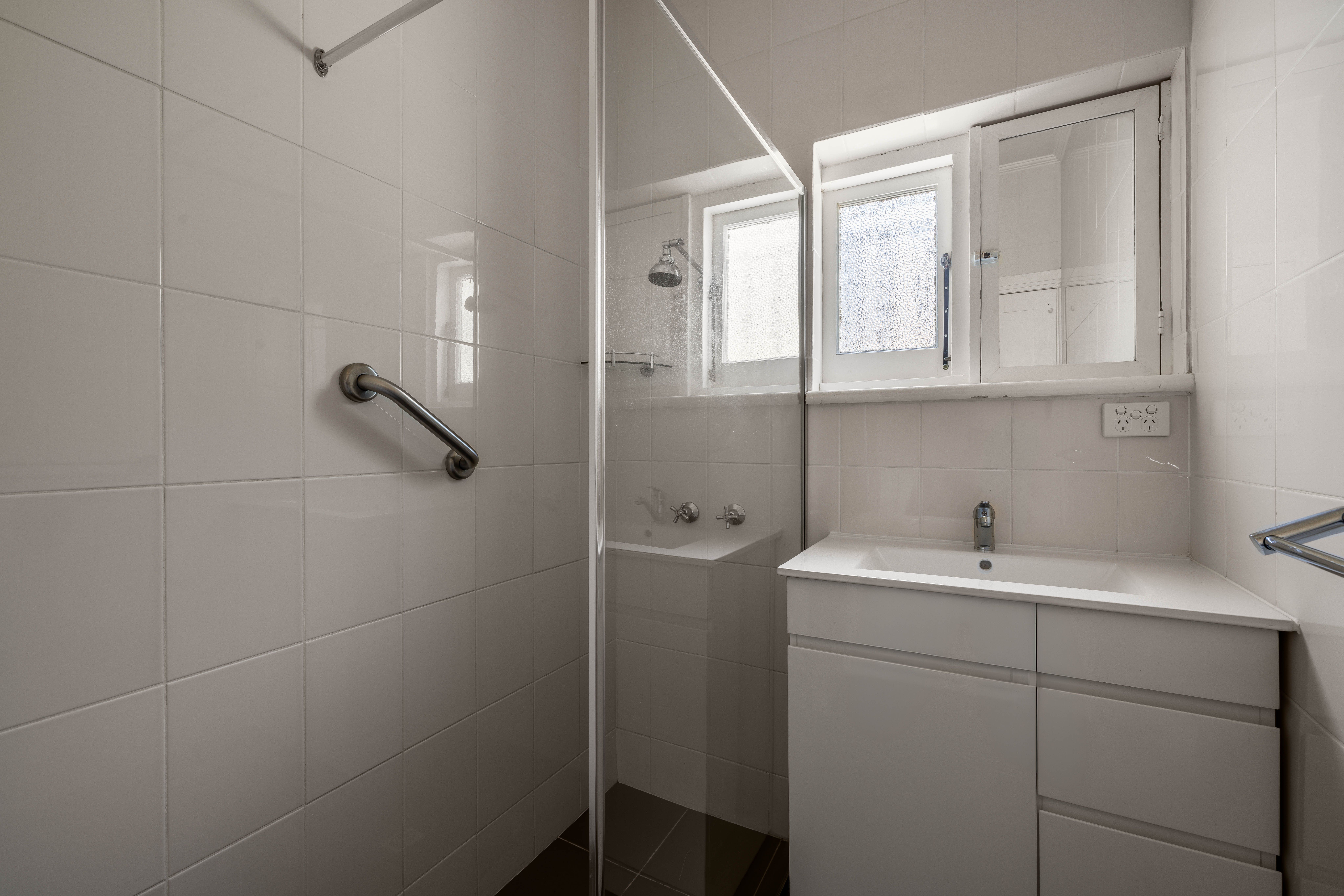 51 Alexandra Street — photo 14 of 22