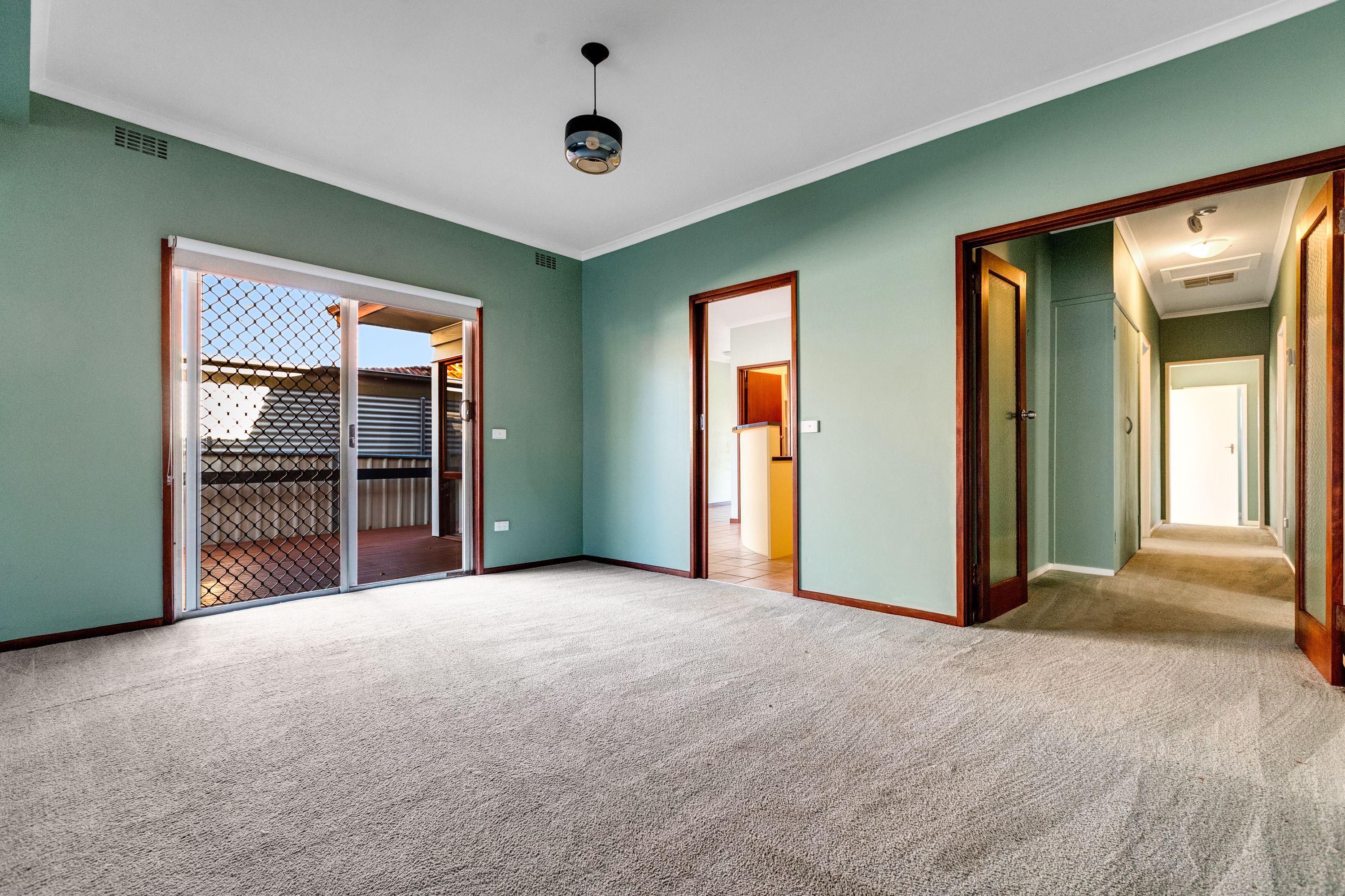 199 Walnut Avenue — photo 7 of 21