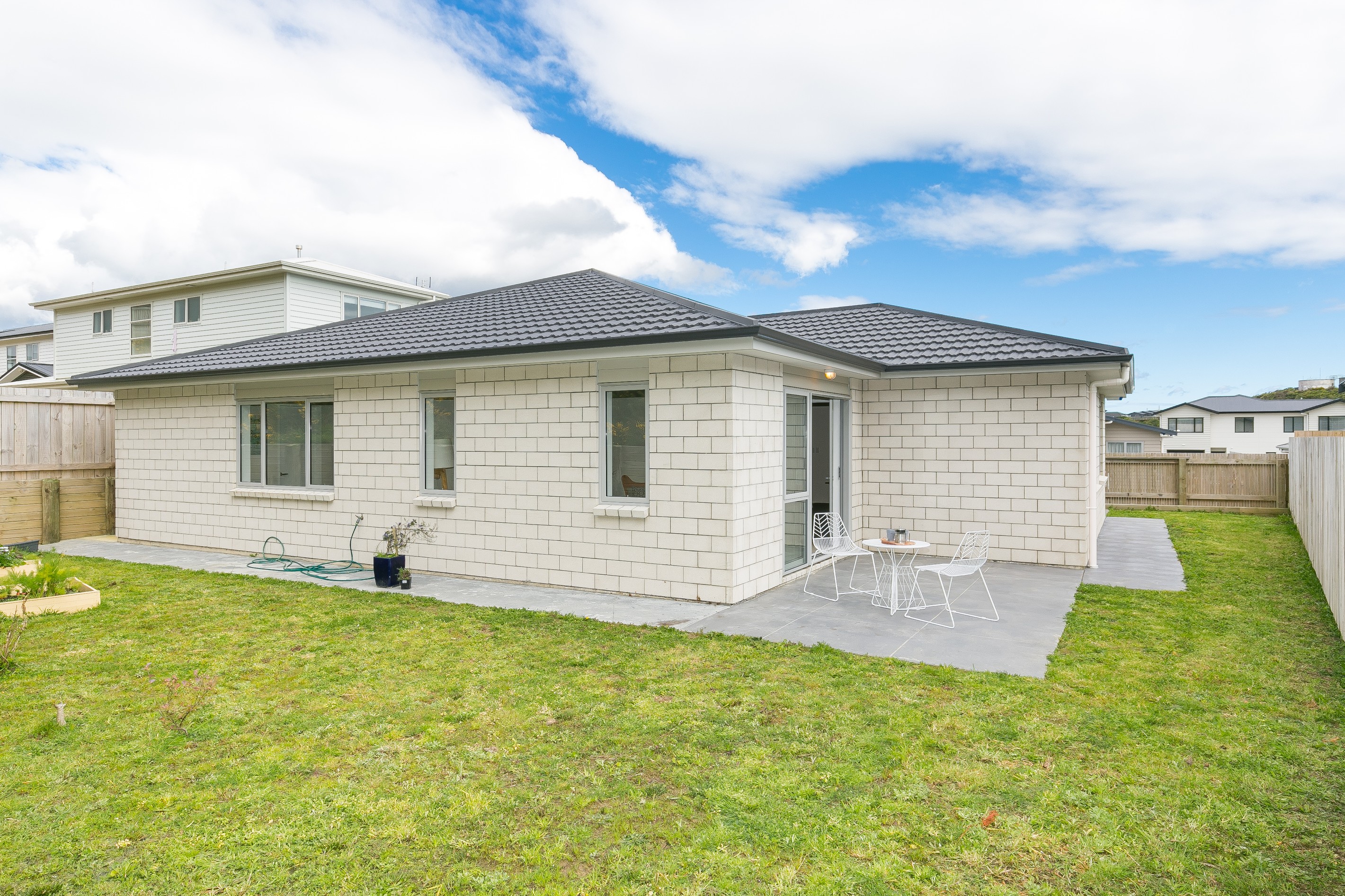 6 Portmore Place, Grenada Village, Wellington City