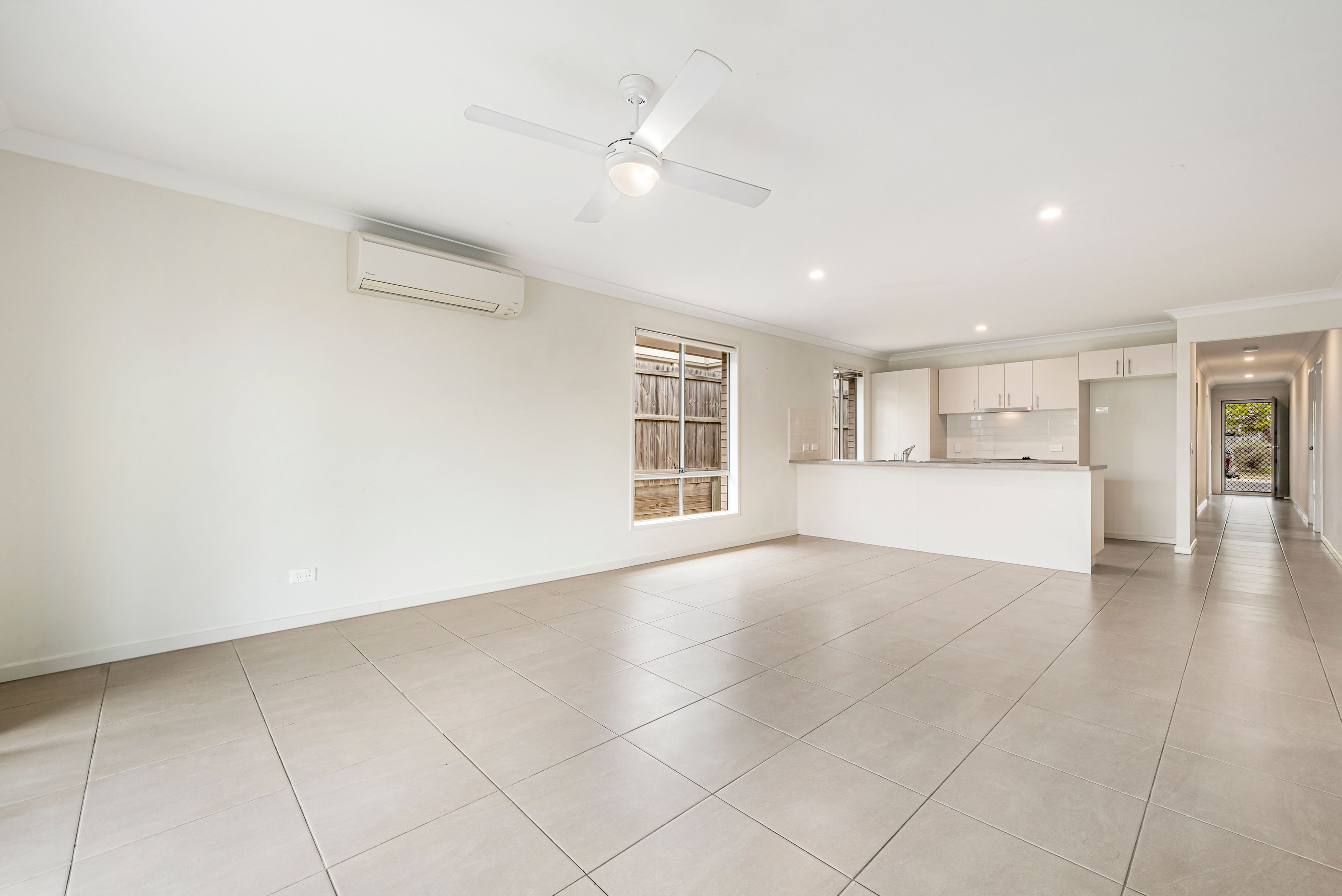 31 John Carroll Way — photo 8 of 13