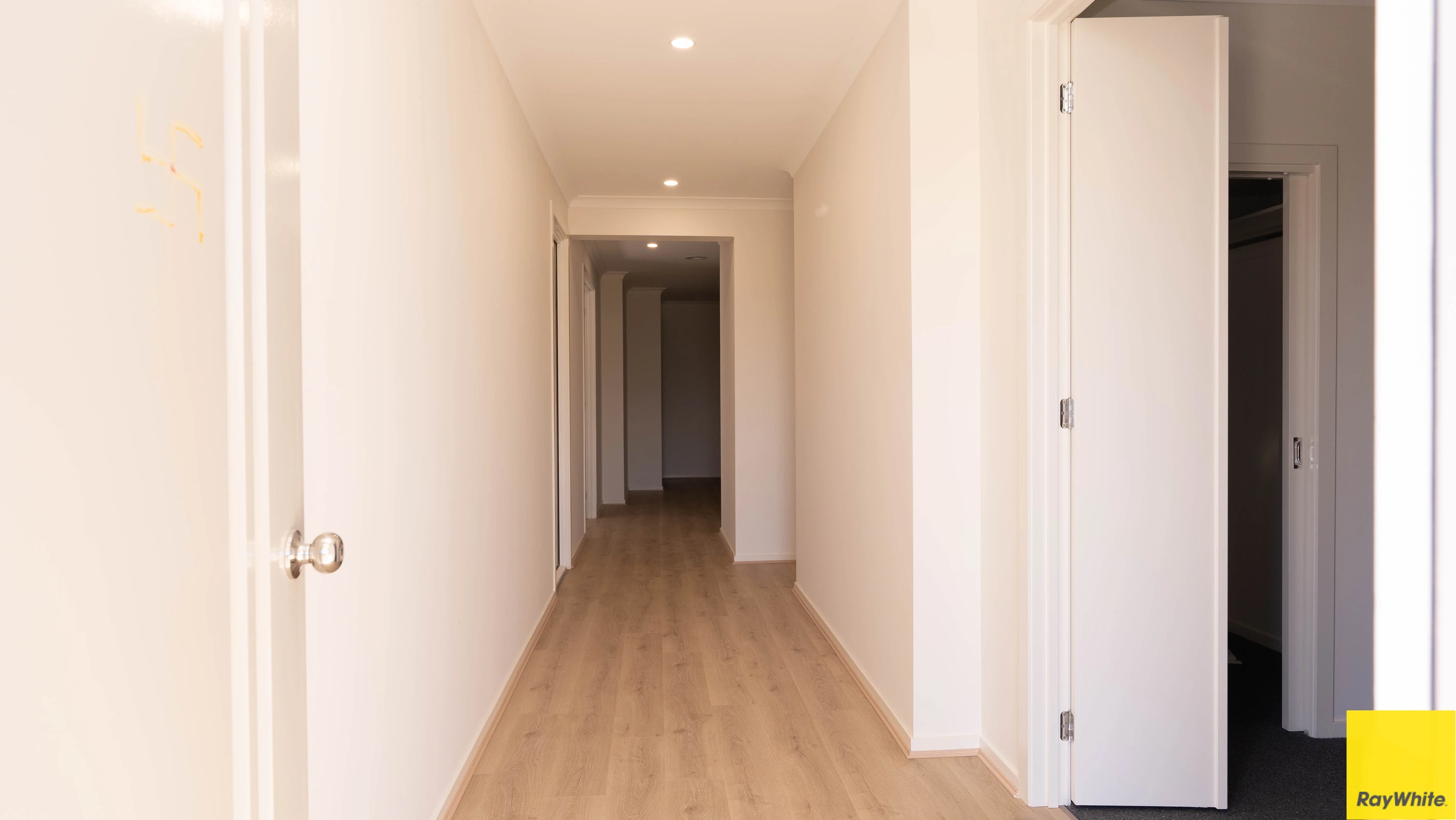 18 Ivory Street, COBBLEBANK, VIC 3338