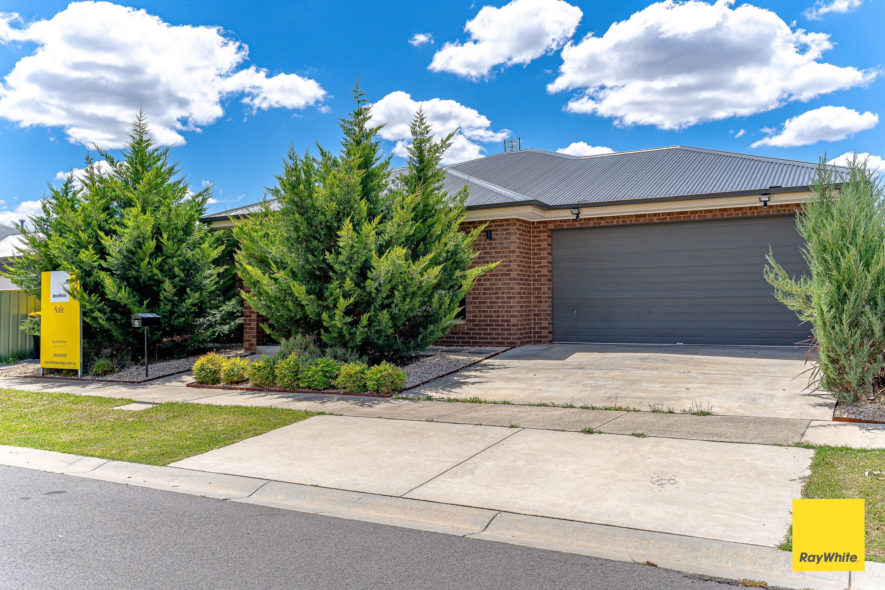 5 Spiny Way, Epsom VIC 3551